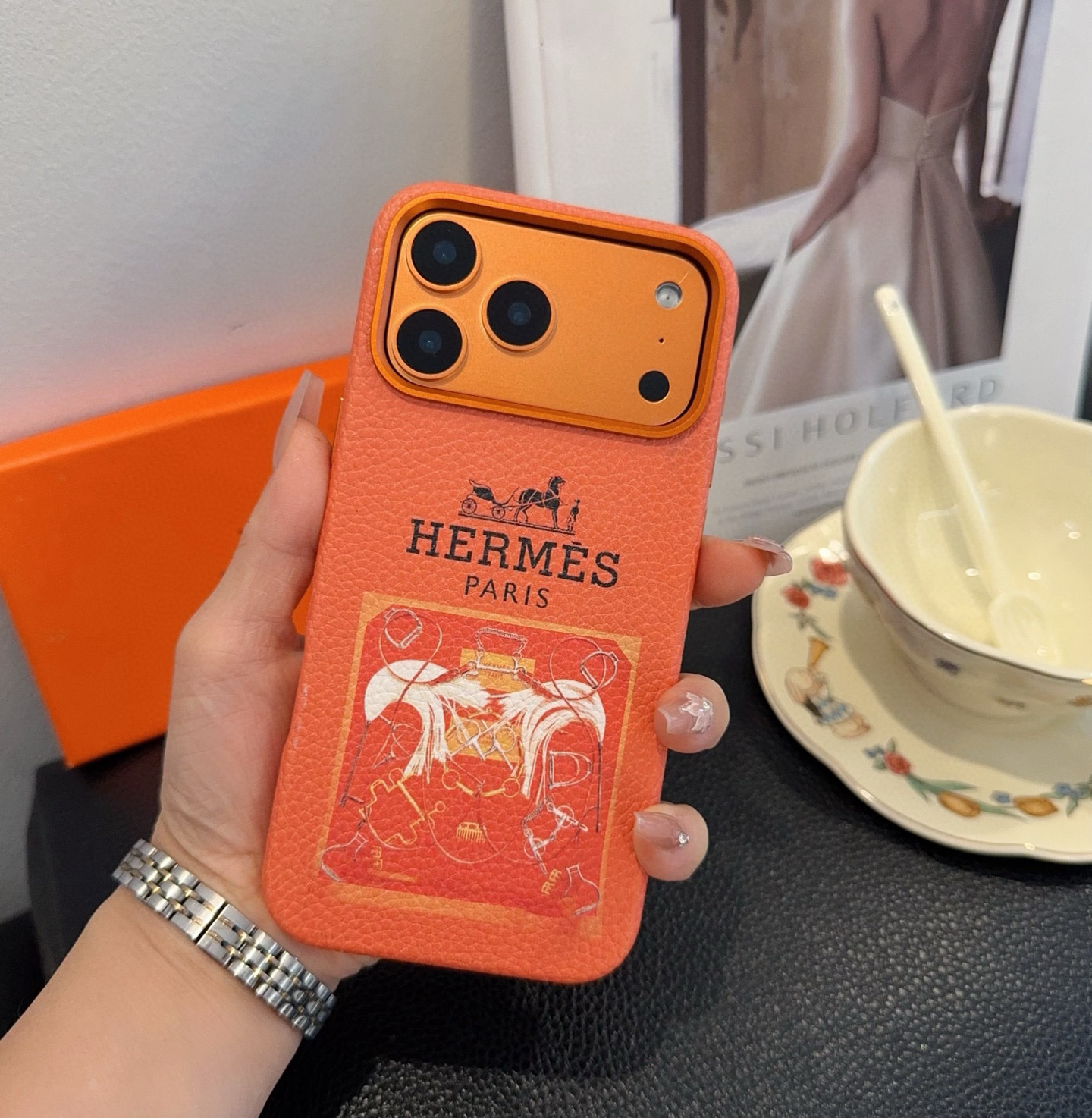 [TOP] HERMES Iphone Phone Case - Orange