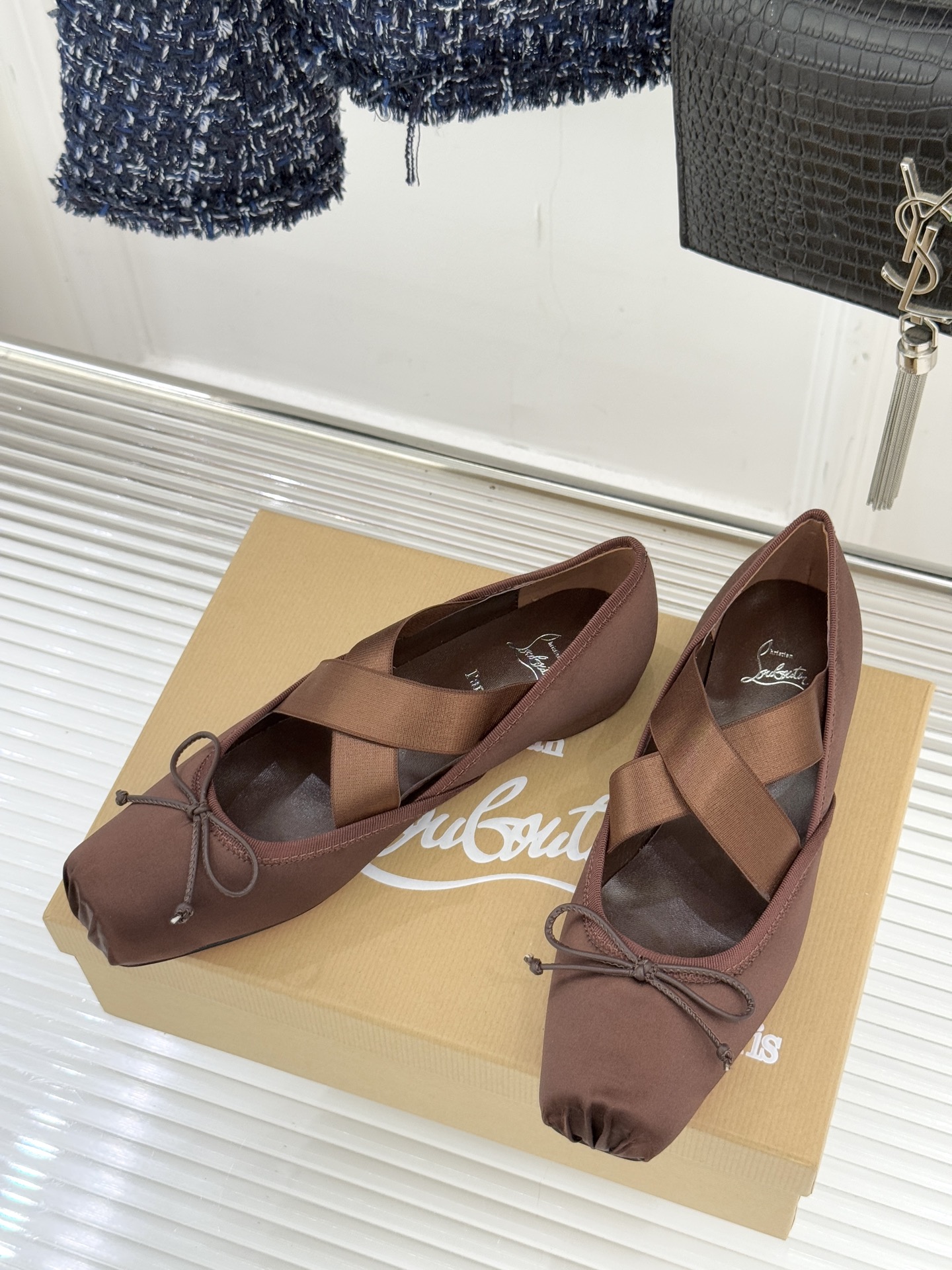 [TOP] Christian Louboutin Ballet Flat Shoes - 5 Color