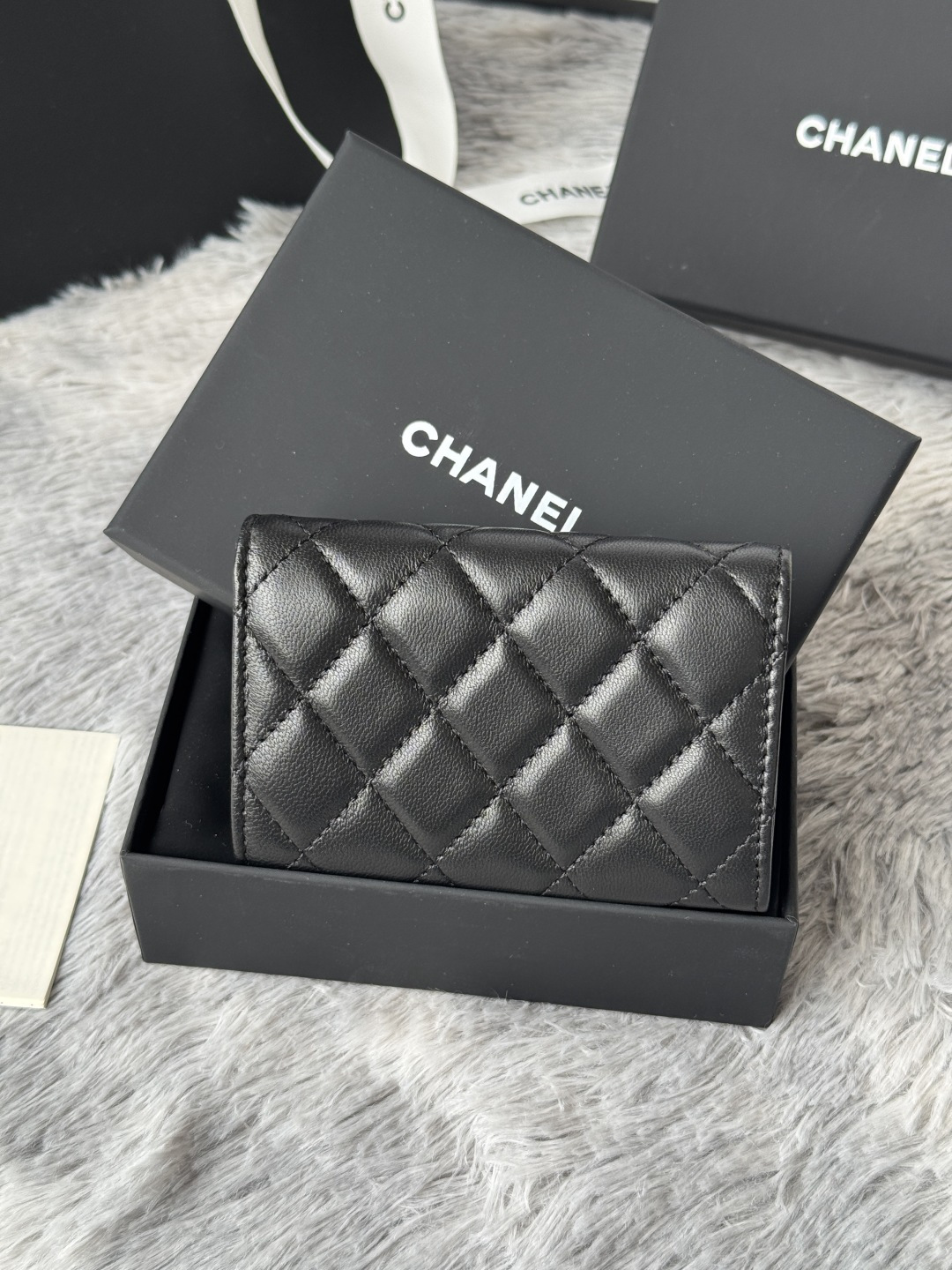 [TOP] CHANEL Card Holder Lambskin/Calfskin 11x8.5x3cm - Black