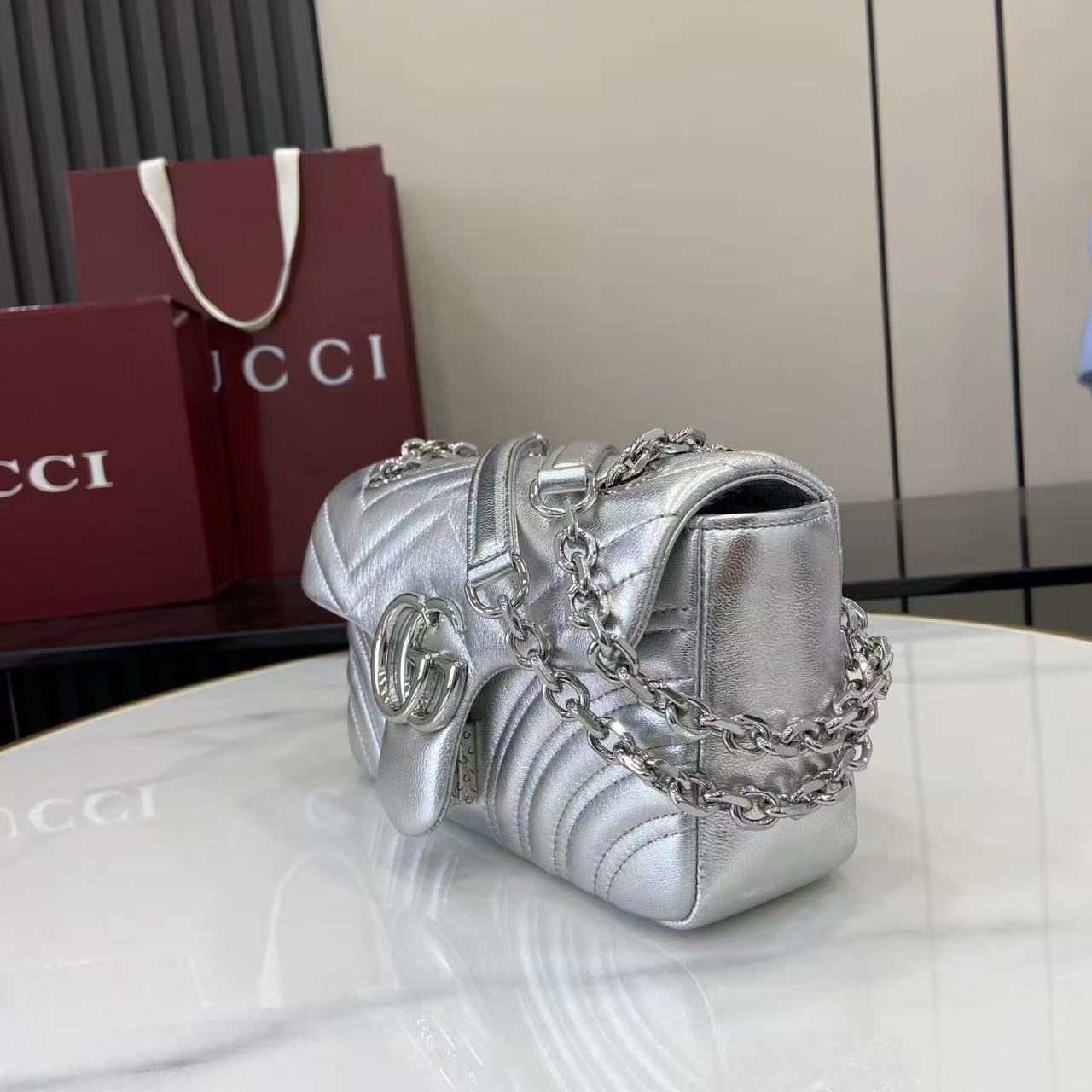 [TOP] GUCCI GG Marmont Bag 22x 12.5x 6 cm - Sliver