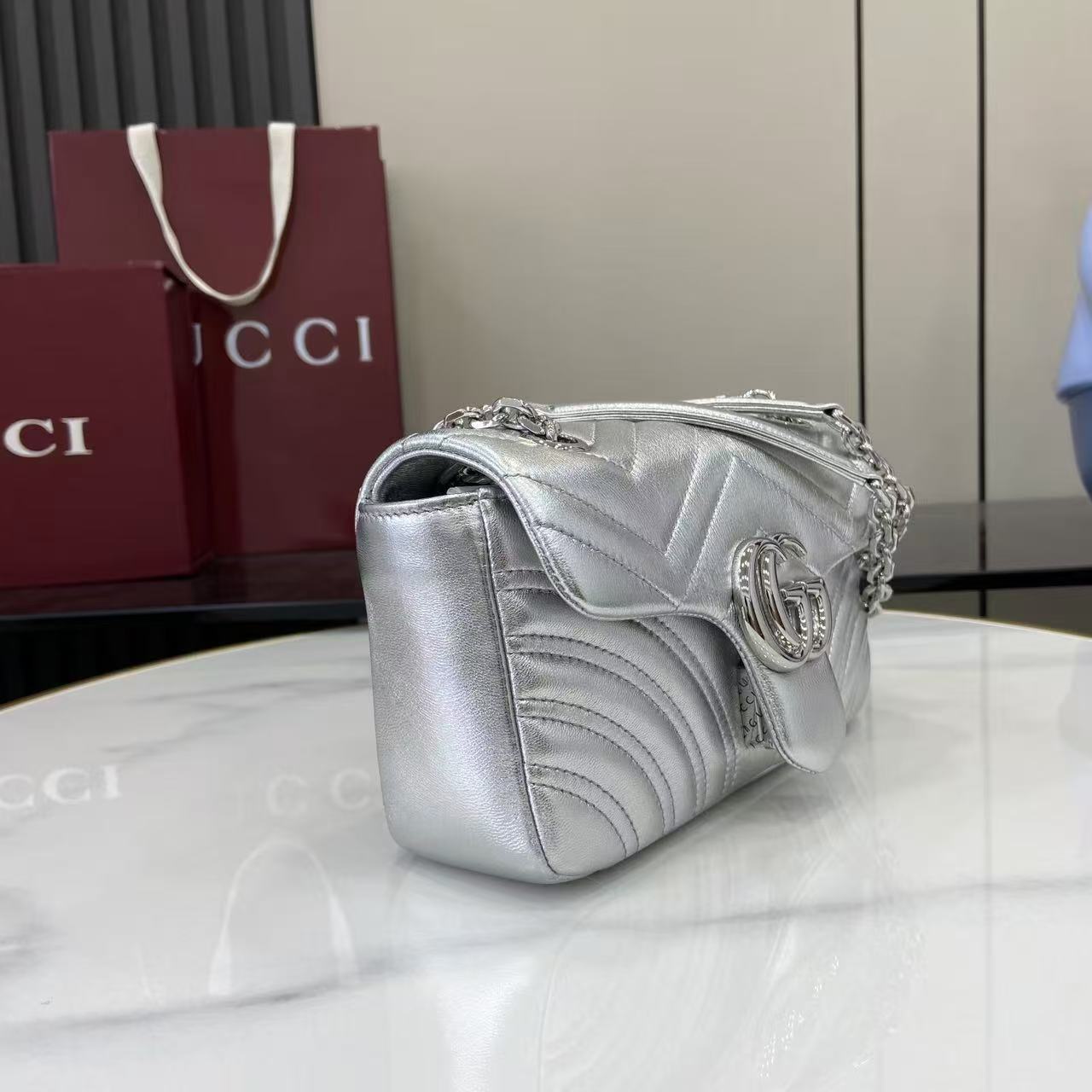 [TOP] GUCCI GG Marmont Bag 22x 12.5x 6 cm - Sliver