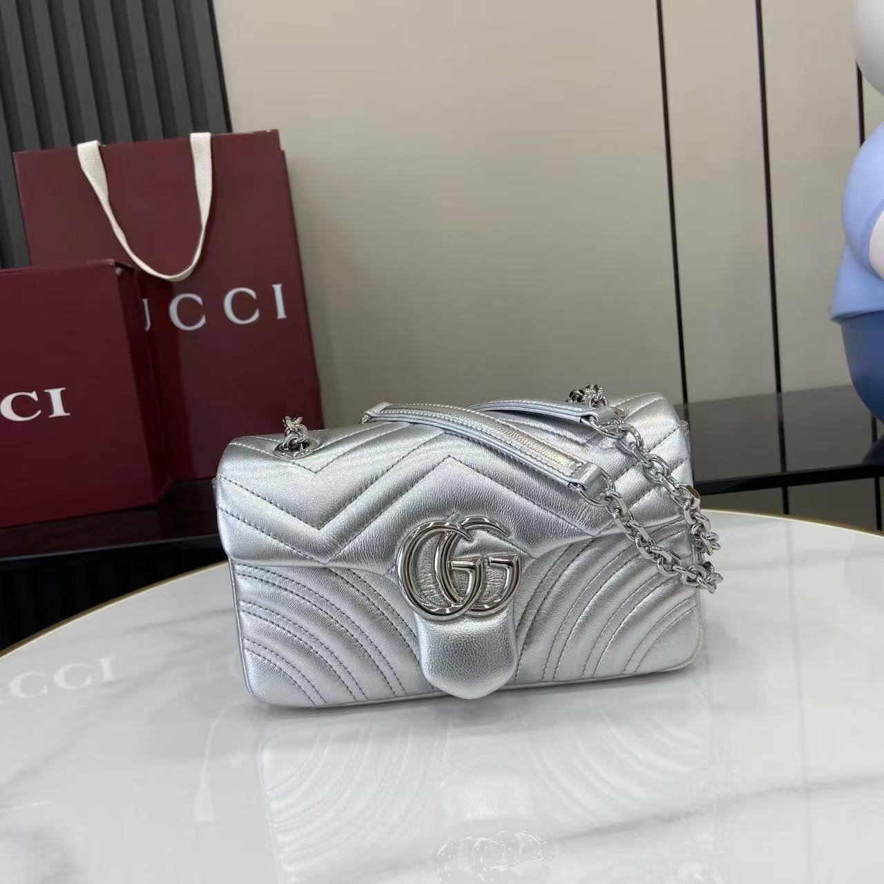 [TOP] GUCCI GG Marmont Bag 22x 12.5x 6 cm - Sliver