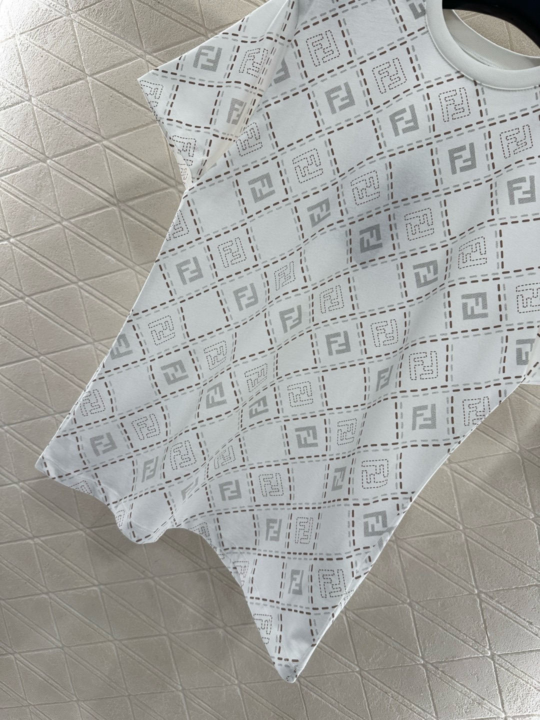 [TOP] FENDI  T-Shirt - White