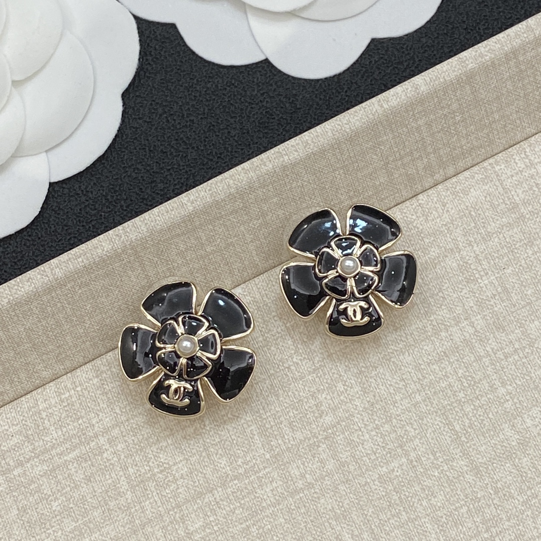 [TOP] CHANEL Earrings - Black