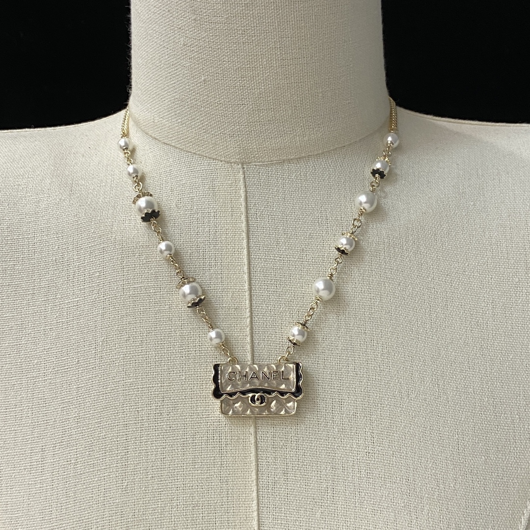 [TOP] CHANEL Necklace - Gold