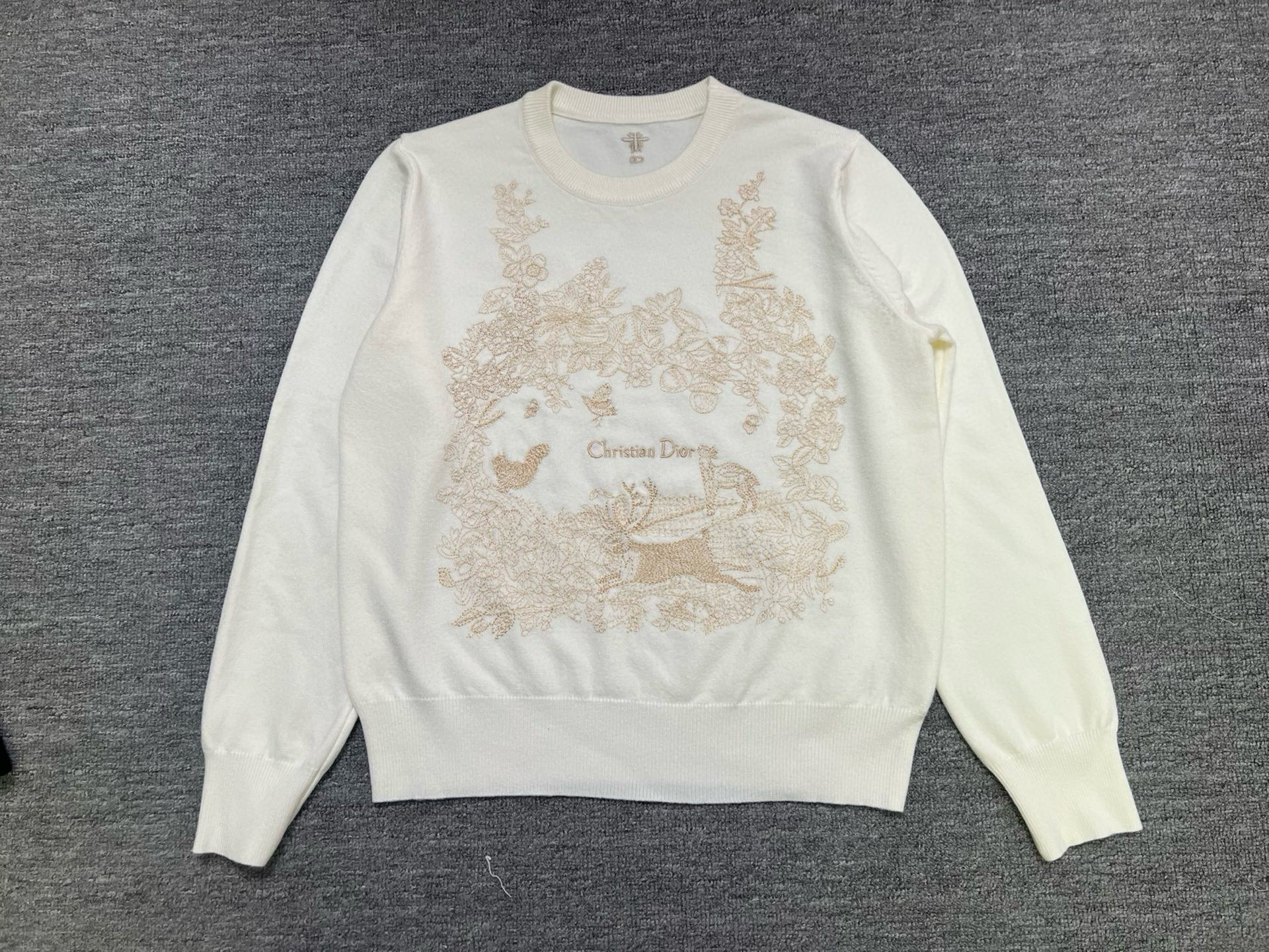 [TOP] Christian Dior Sweater  - 3 Colors