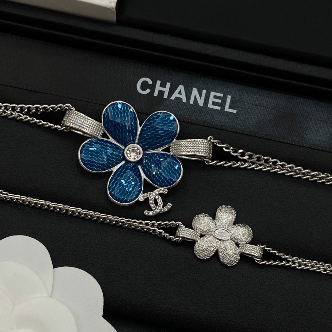 [TOP] CHANEL Necklace Bracelet Earrings Set - Silver