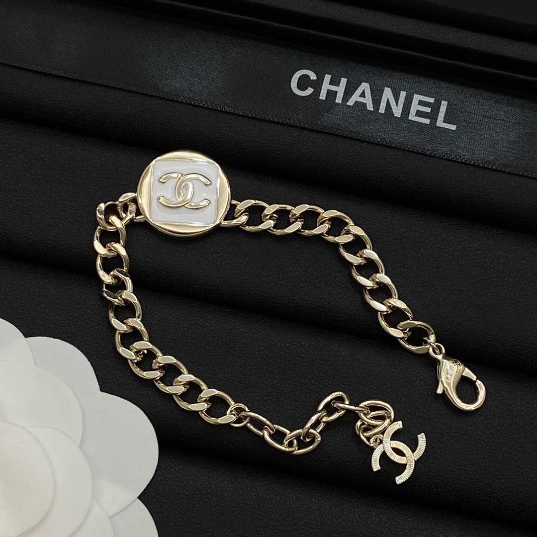 [TOP] CHANEL Necklace Bracelet Earrings Set - Gold