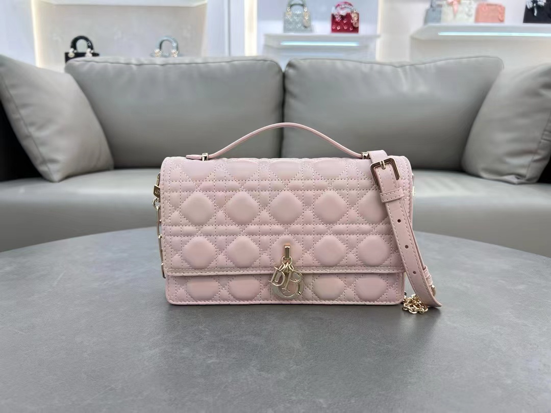 [TOP] Christian Dior Miss Bag Lambskin Leather 24x14x7.5cm - 5 Color
