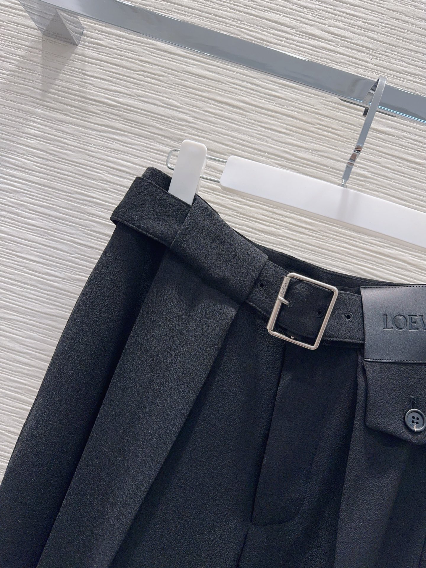 [TOP] LOEWE Pants - Black