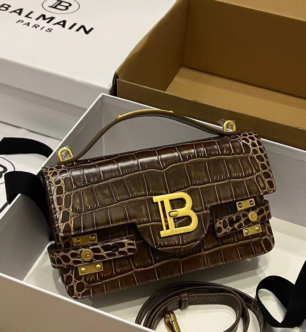 [TOP] Balmain Cowhide Embossed Crocodile Pattern Bag 23 CM - 6 Colors