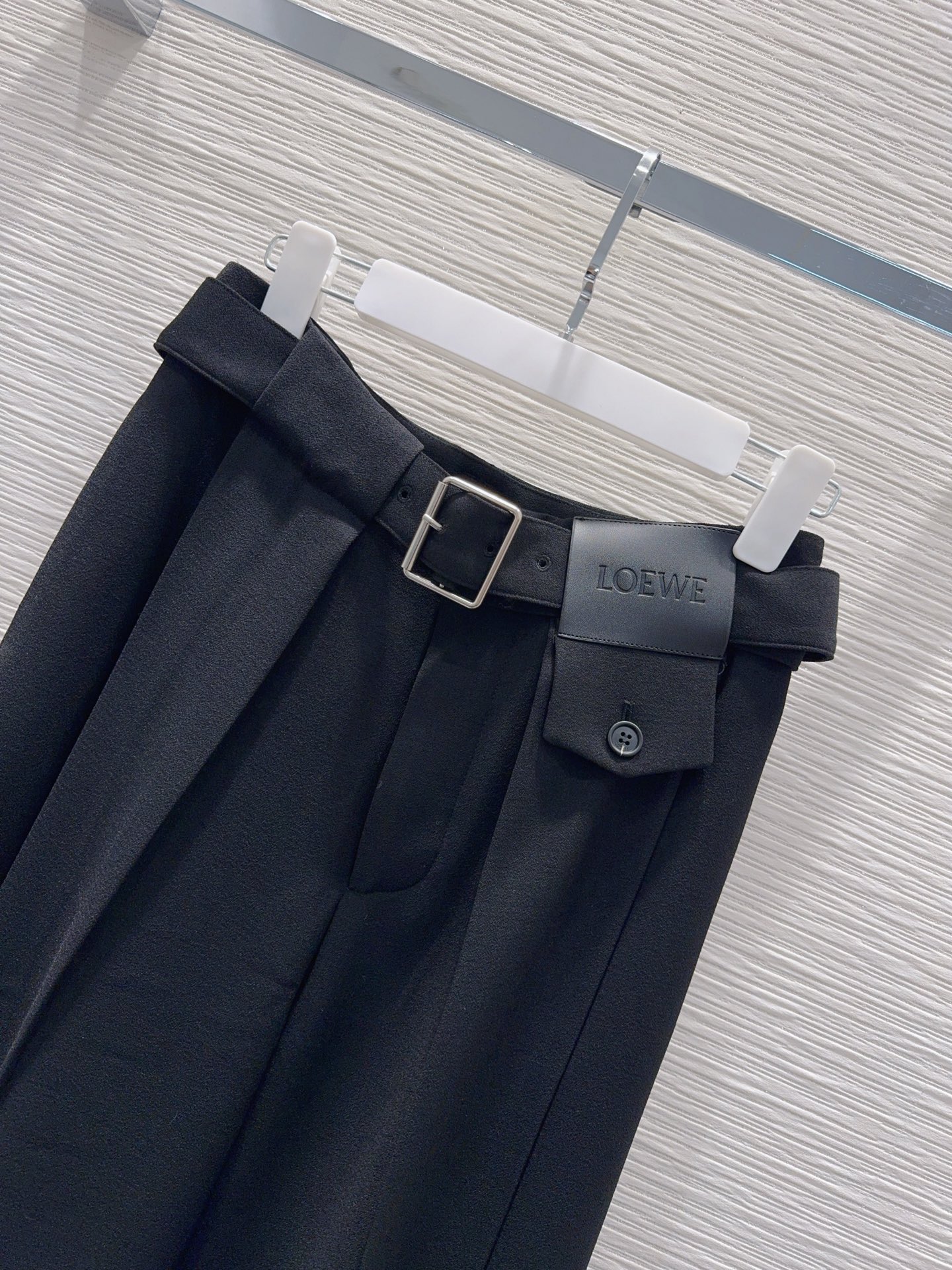 [TOP] LOEWE Pants - Black