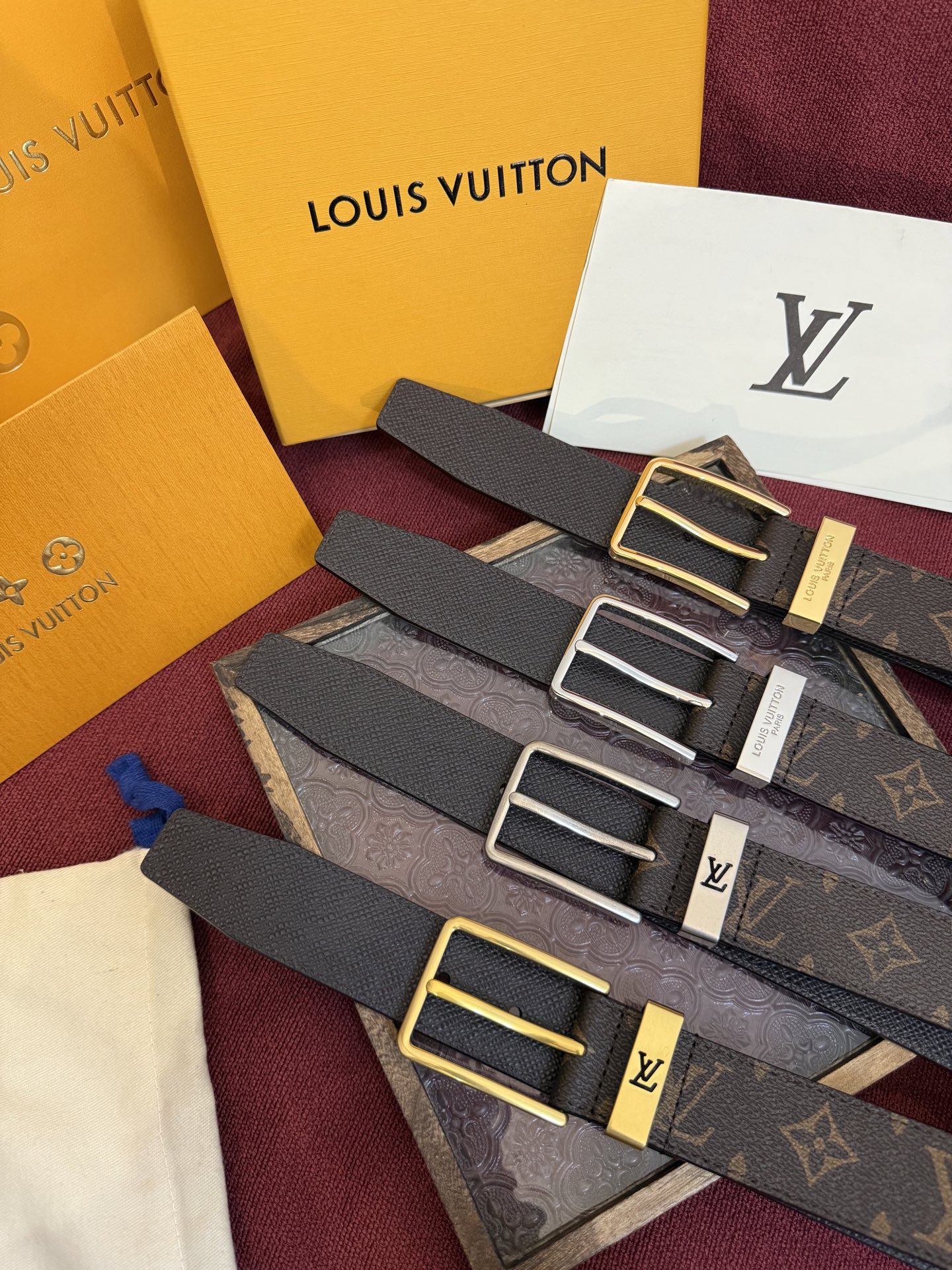 [TOP] Louis Vuitton LV Belt - 4 Colors