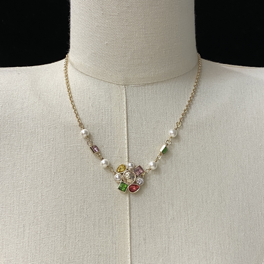 [TOP] CHANEL Necklace - Gold