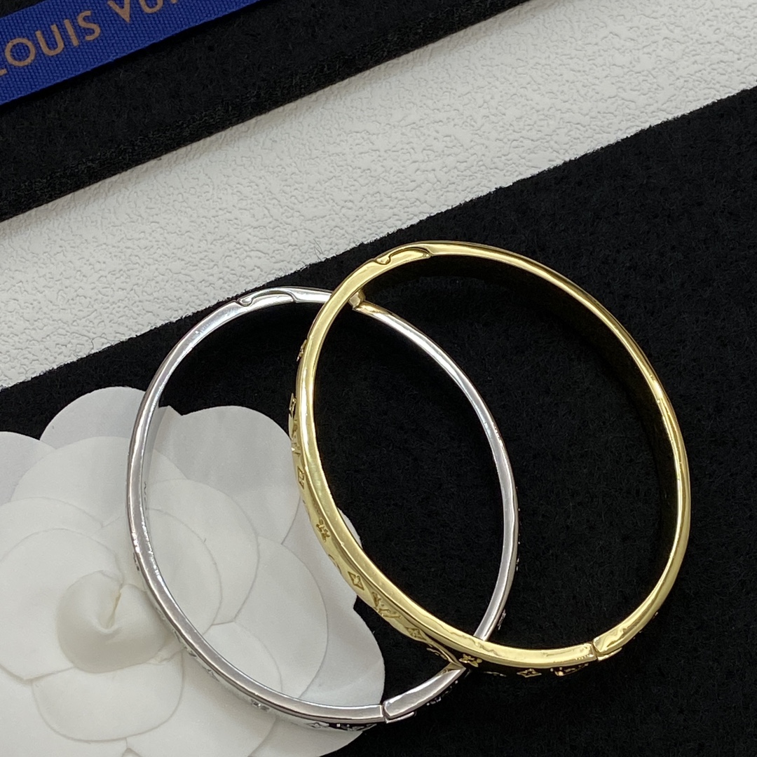 [TOP] Louis Vuitton LV Bracelet - 2 Color