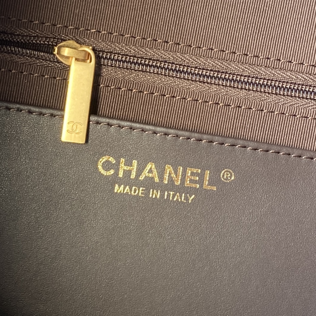 [TOP] CHANEL  26C  Hobo Bag Suede 29×35×13cm - Brown