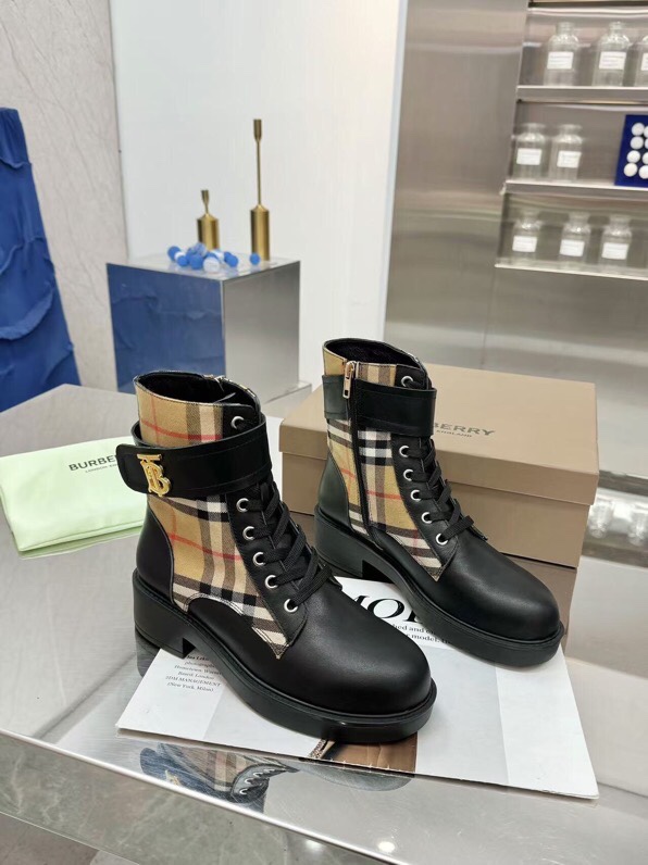 [TOP] BURBERRY Short Boots - Brown - 711 Luxury