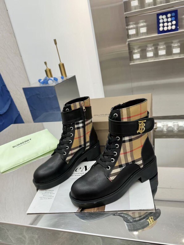 [TOP] BURBERRY Short Boots - Brown - 711 Luxury