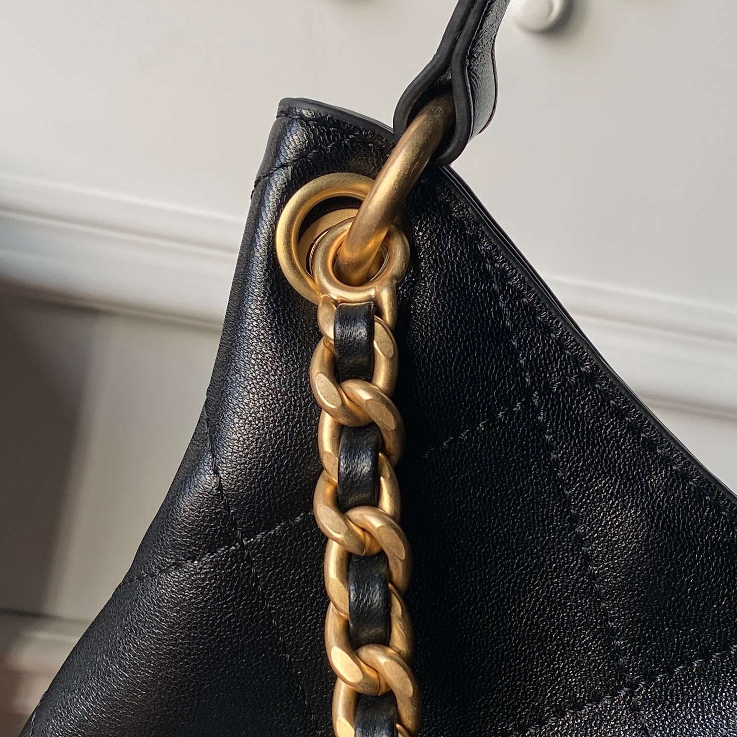 [TOP] CHANEL  26C  Hobo Bag Cowhide 29×35×13cm - Black