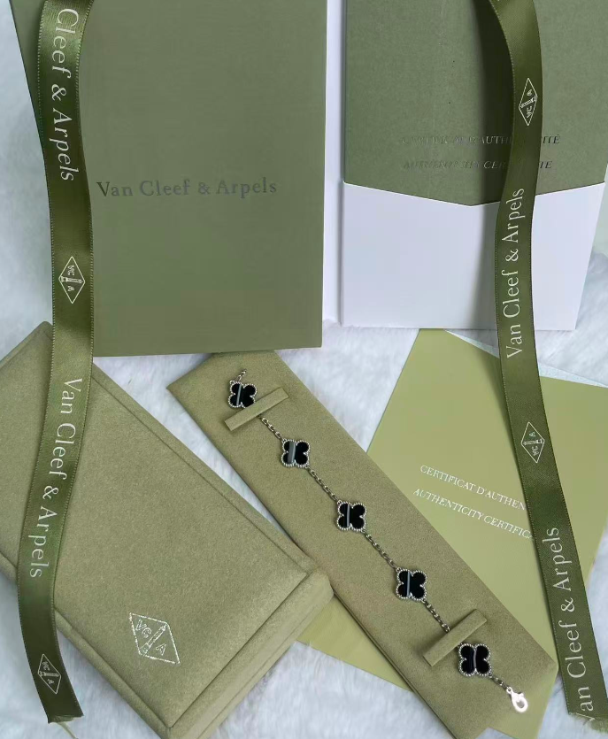 [TOP] Van Cleef & Arpels VCA  Bracelet - Black
