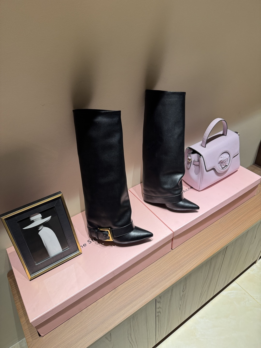 [TOP] Balmain Leather Boots - Black