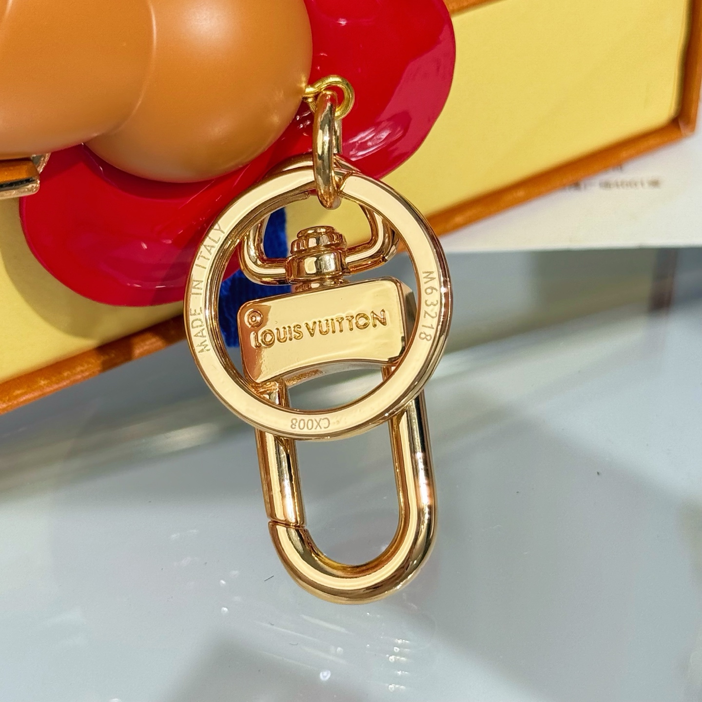 [TOP] Louis Vuitton LV  Vivienne Doll Pendant- Red