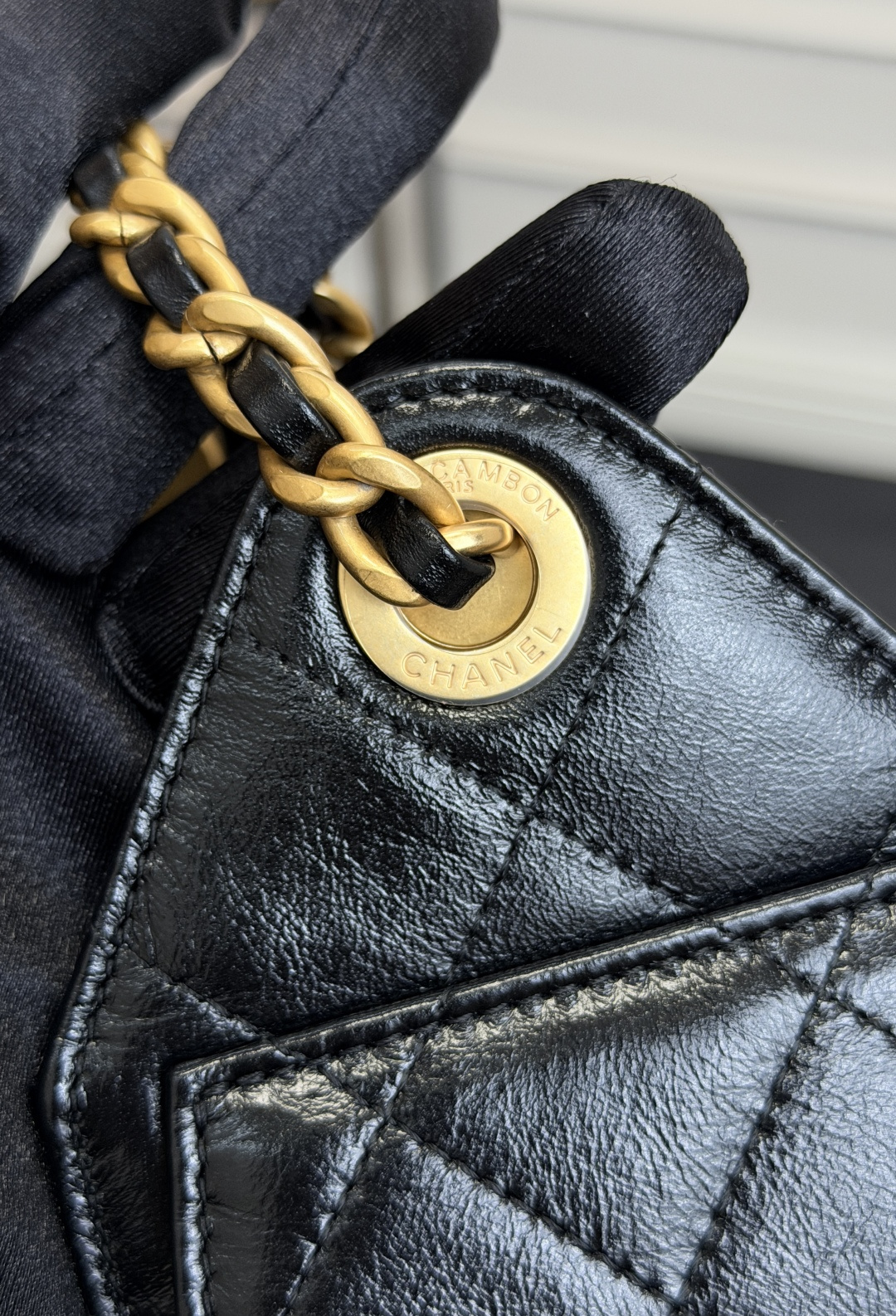 [TOP] CHANEL Mini Hobo Bag 𝟐𝟎*𝟐𝟐*𝟏𝟐.𝟓𝐜𝐦 - Black