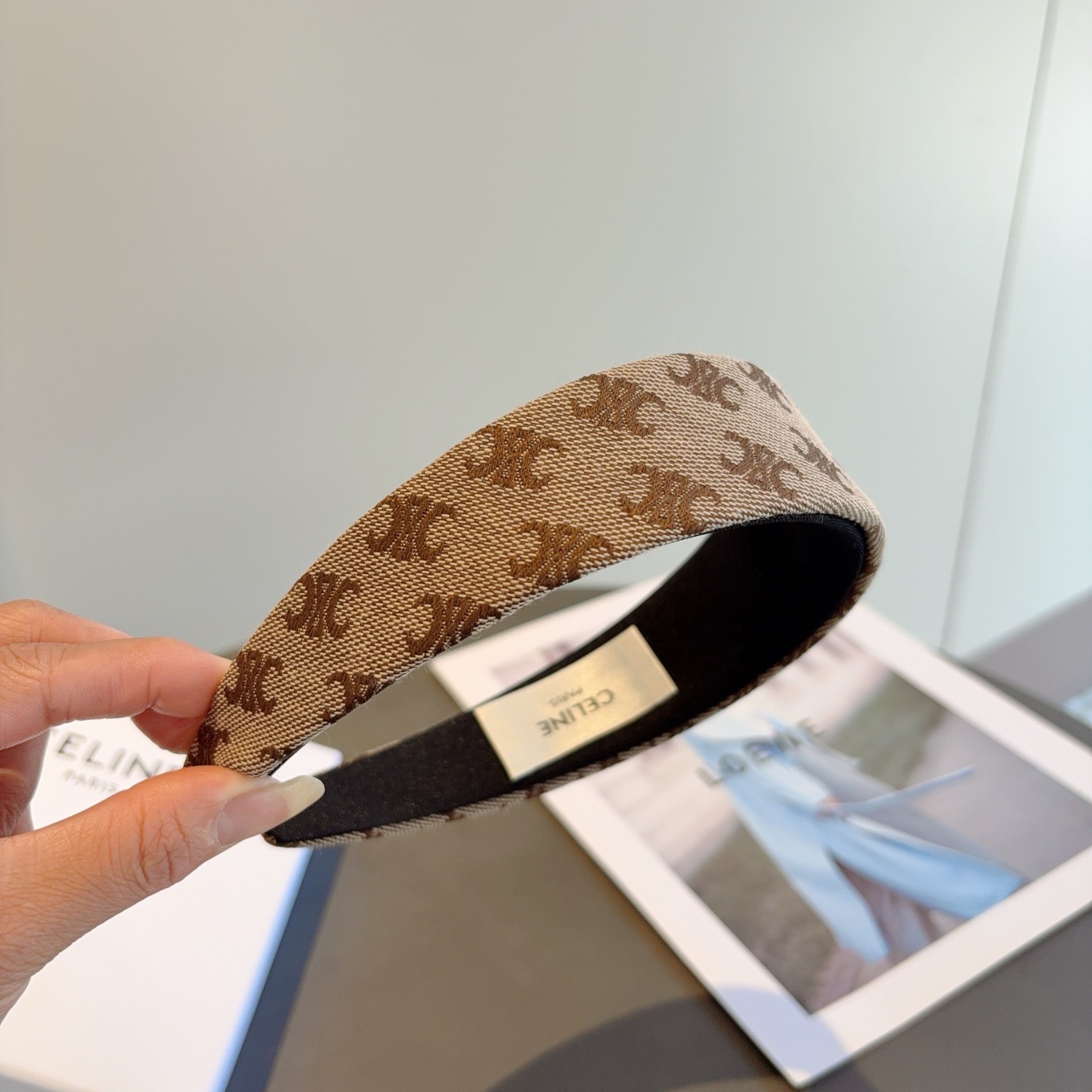 [TOP] CELINE Hairband - Brown