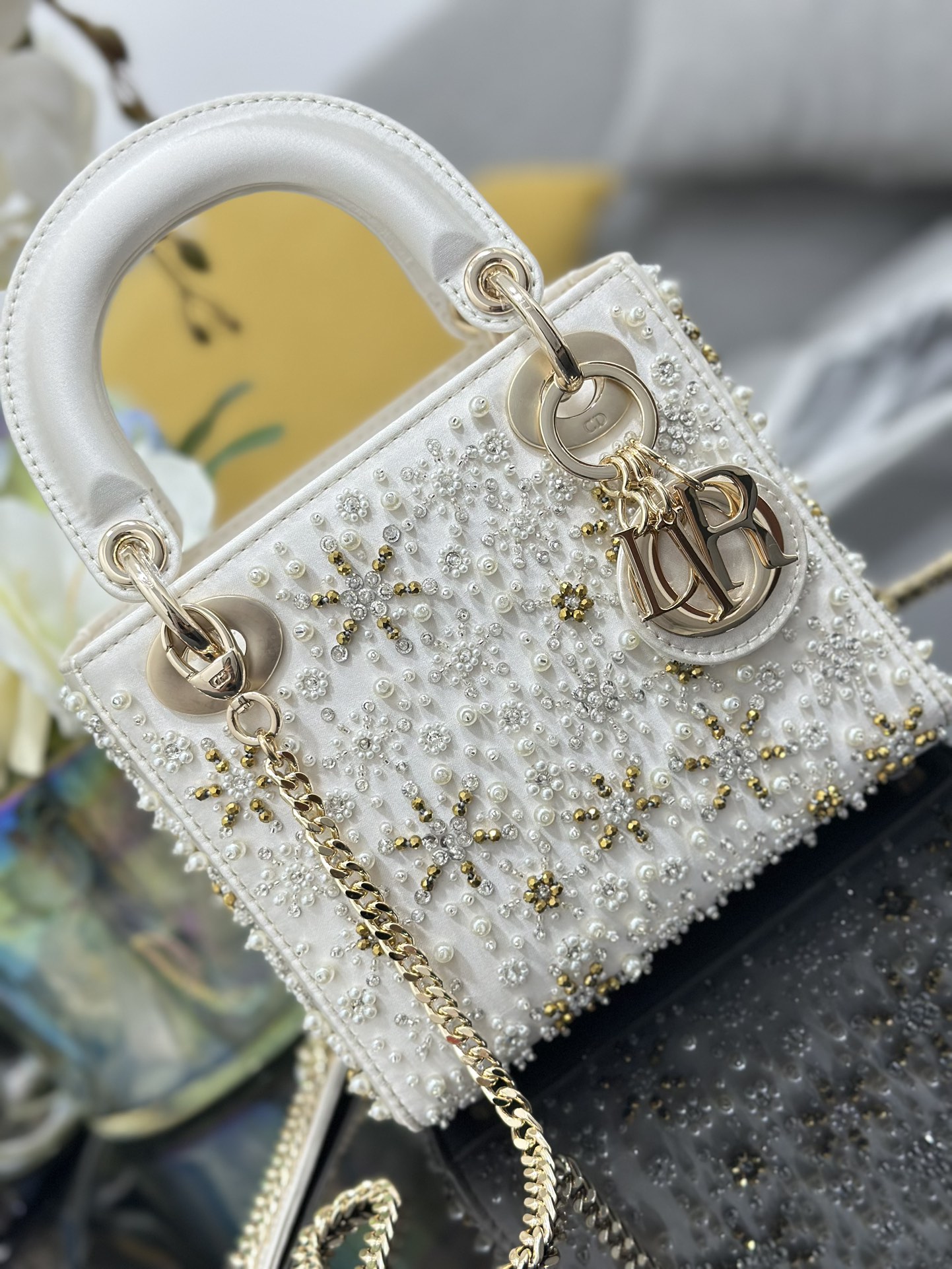 [TOP] Christian Dior Lady Dior Bag 17x15x7 cm - White