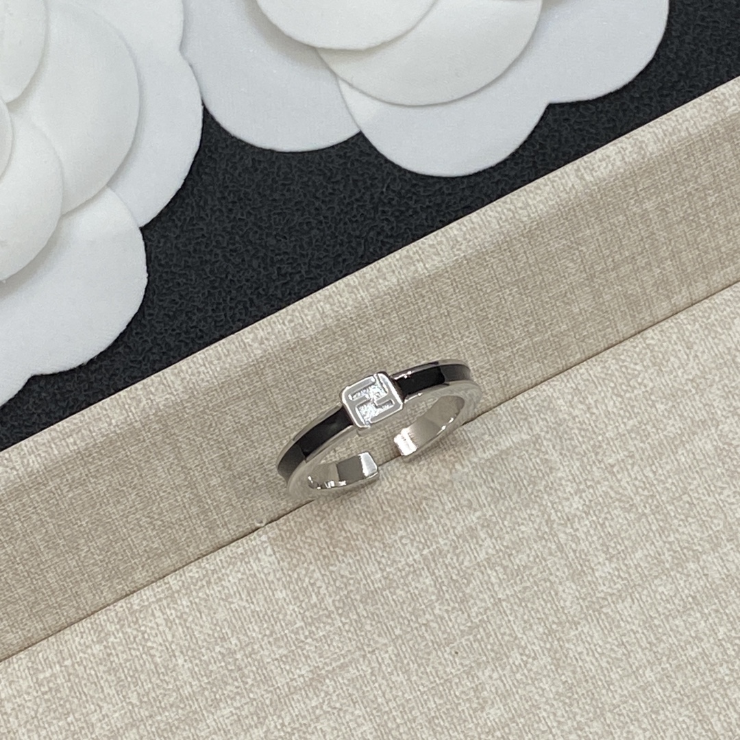 [TOP] FENDI FF Rings - 2 Colors