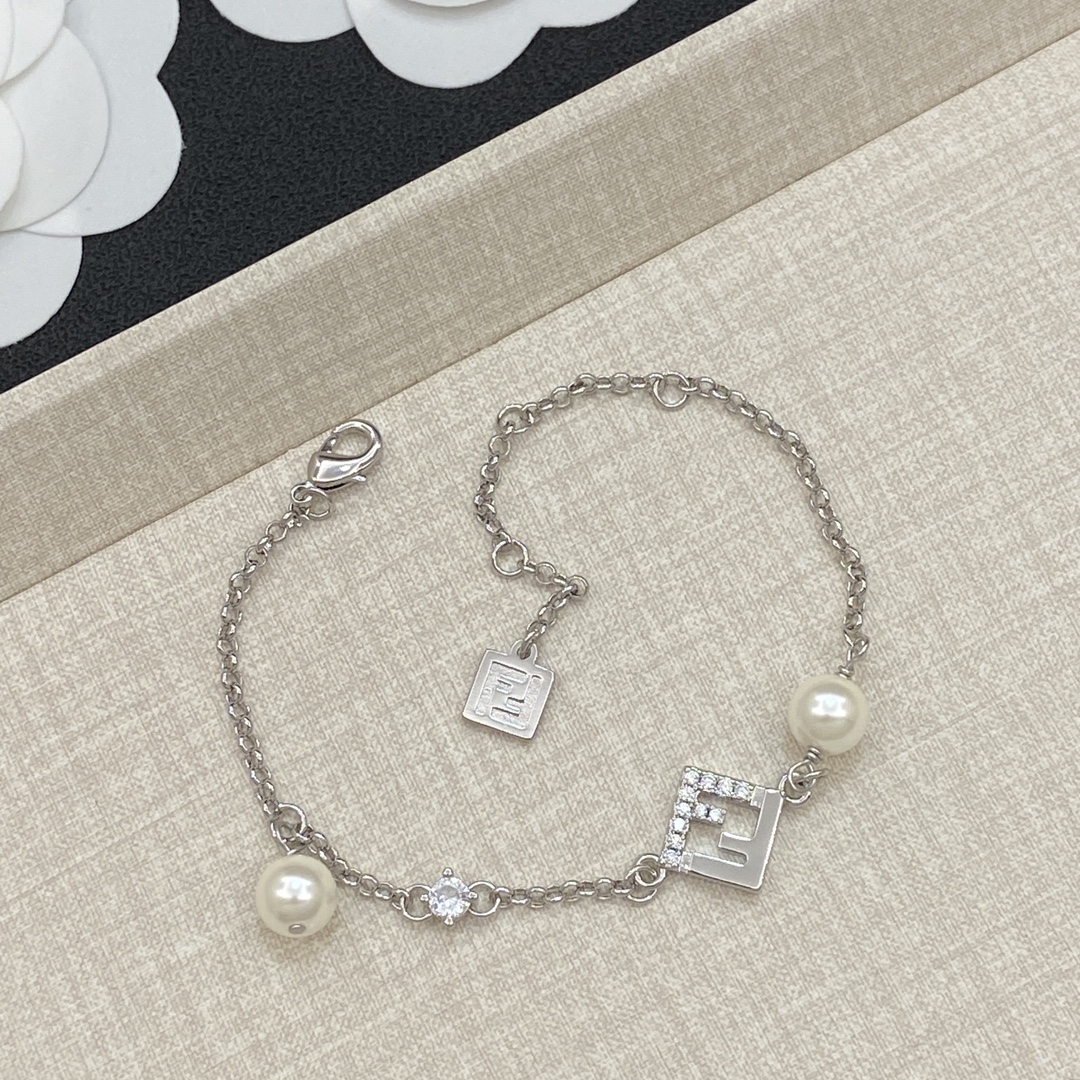 [TOP] FENDI Bracelets - 2 Colour