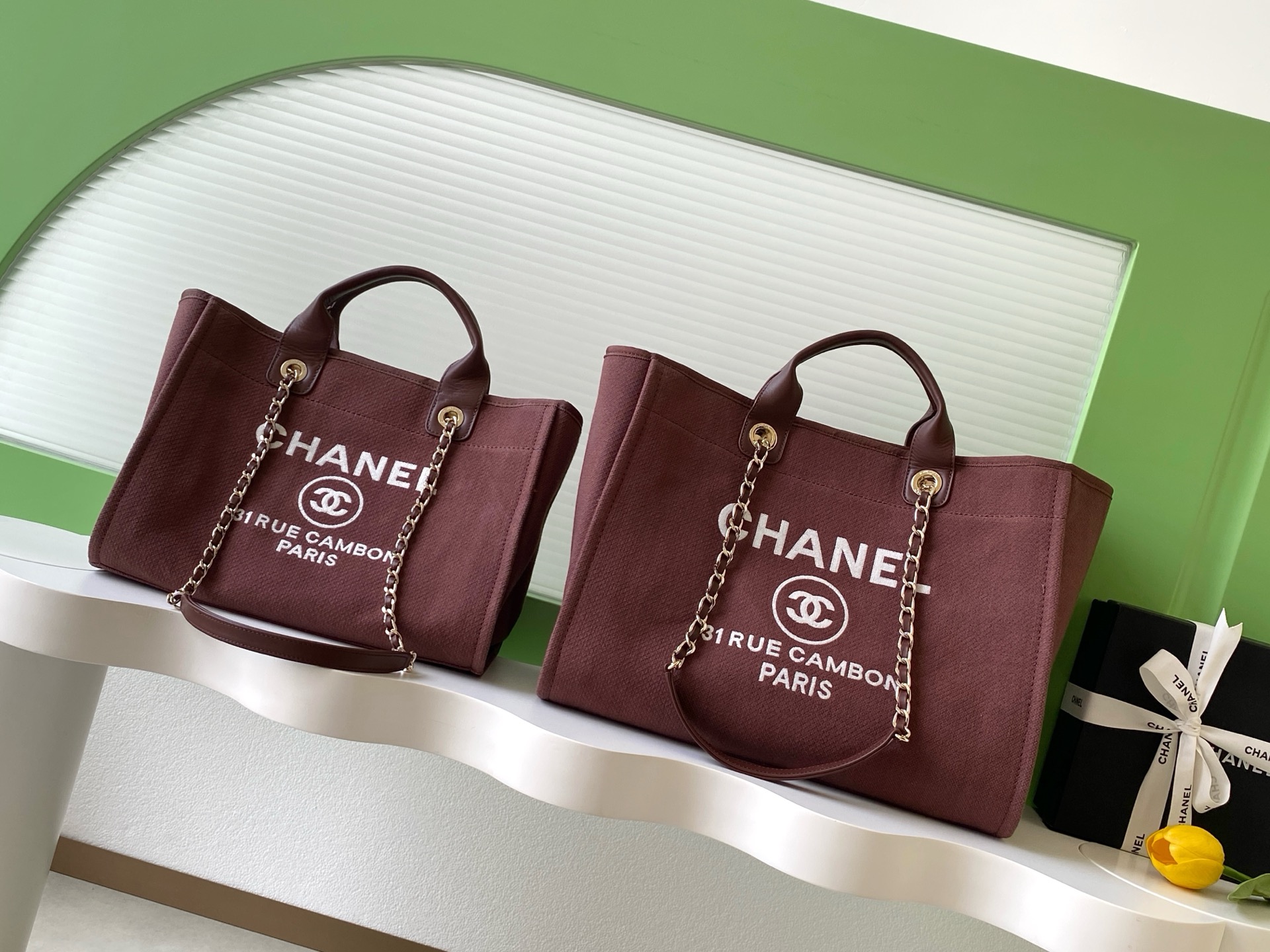 [TOP] CHANEL Beach Bag 38cm/33cm -  Beige