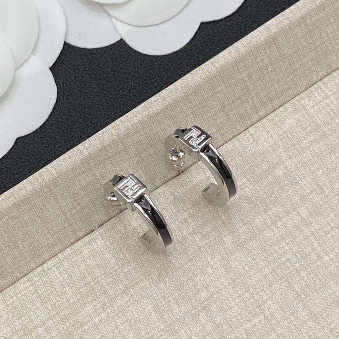 [TOP] FENDI FF Earrings - 2 Colors