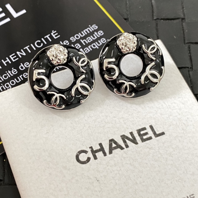 [TOP] CHANEL Earrings -  Black
