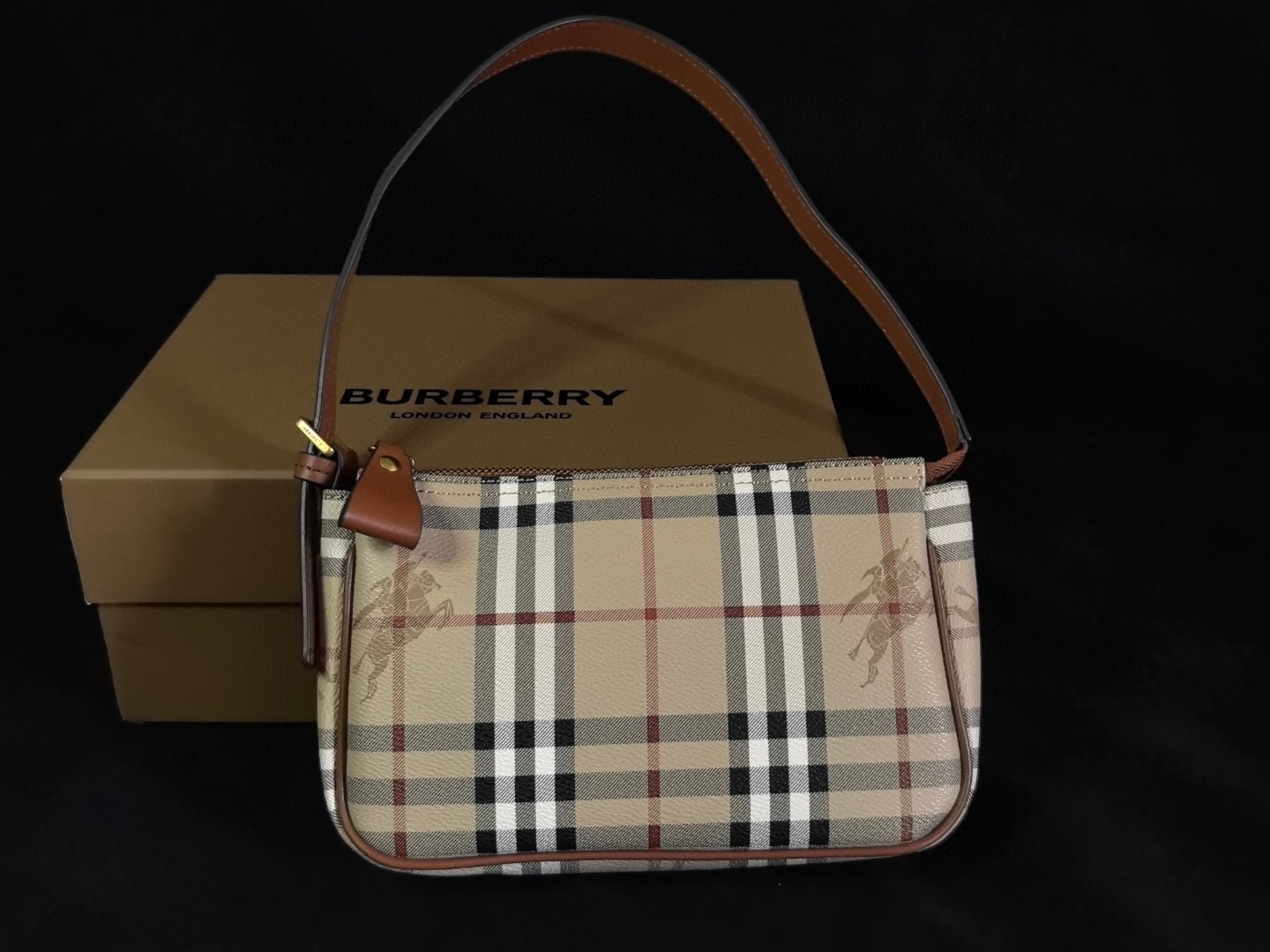 [TOP] BURBERRY Bag 22X15cm - Brown
