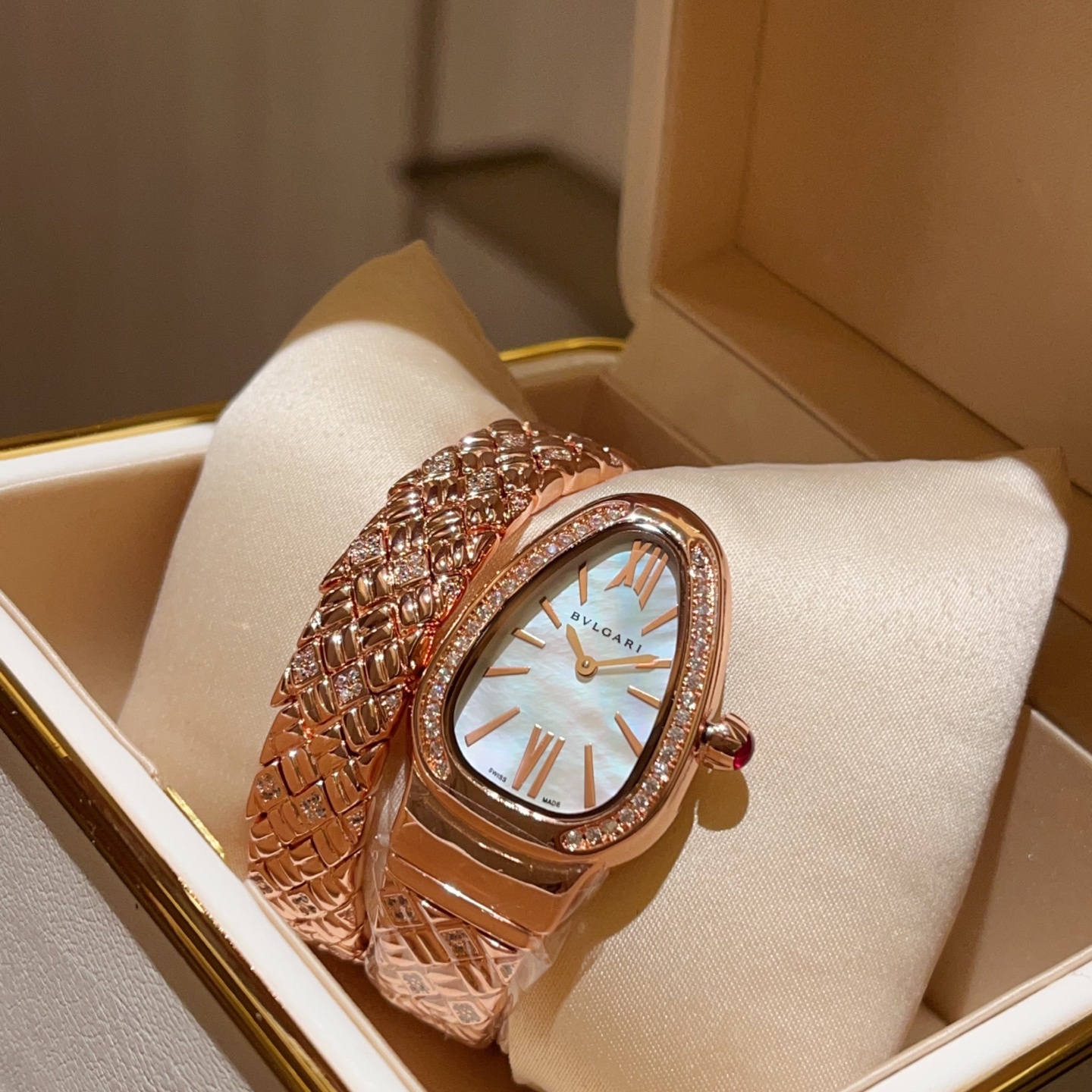 [TOP] BVLGARI SERPENTIN SPIG Watch 23*34mm - Rosa Gold