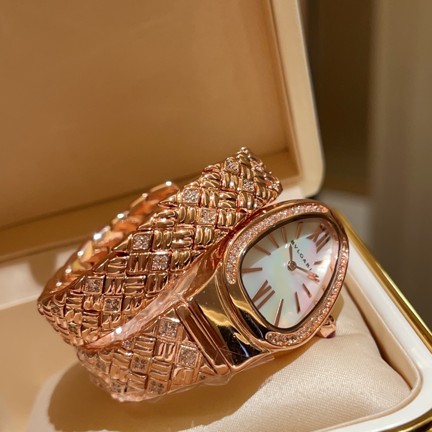 [TOP] BVLGARI SERPENTIN SPIG Watch 23*34mm - Rosa Gold