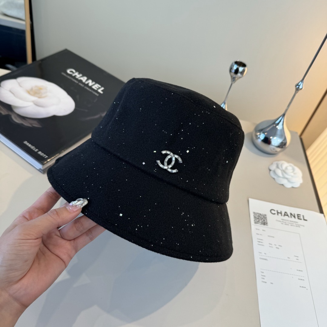 [TOP] CHANEL Fisherman's Hat - Black