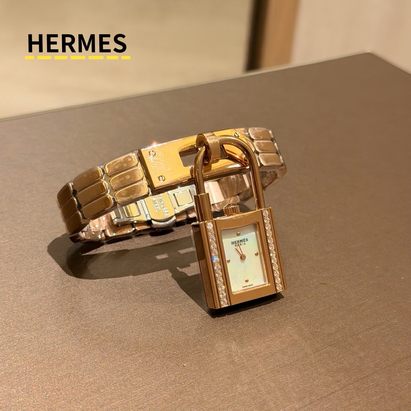 [TOP] HERMES kelly Watch  25mm- Gold