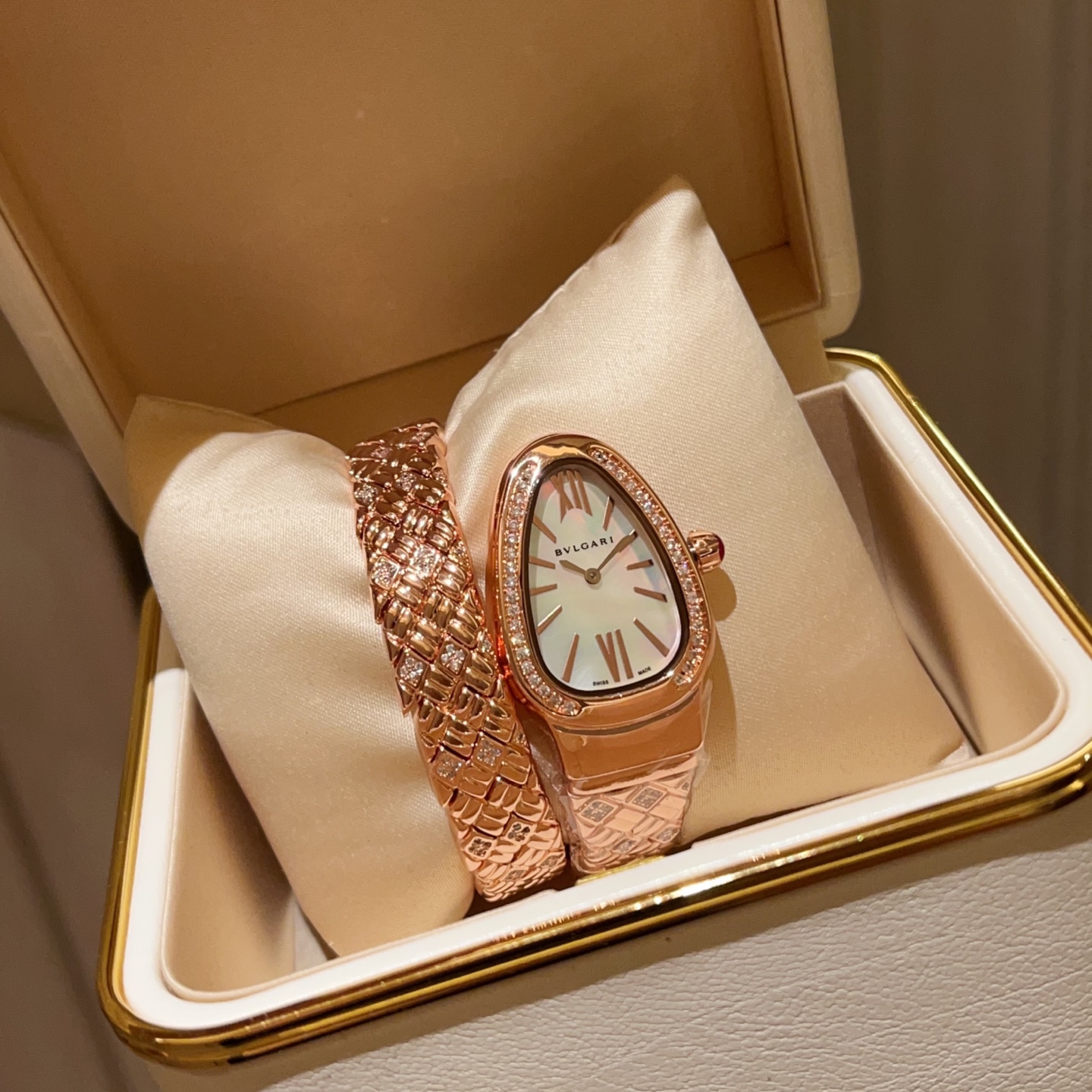 [TOP] BVLGARI SERPENTIN SPIG Watch 23*34mm - 3 Colors