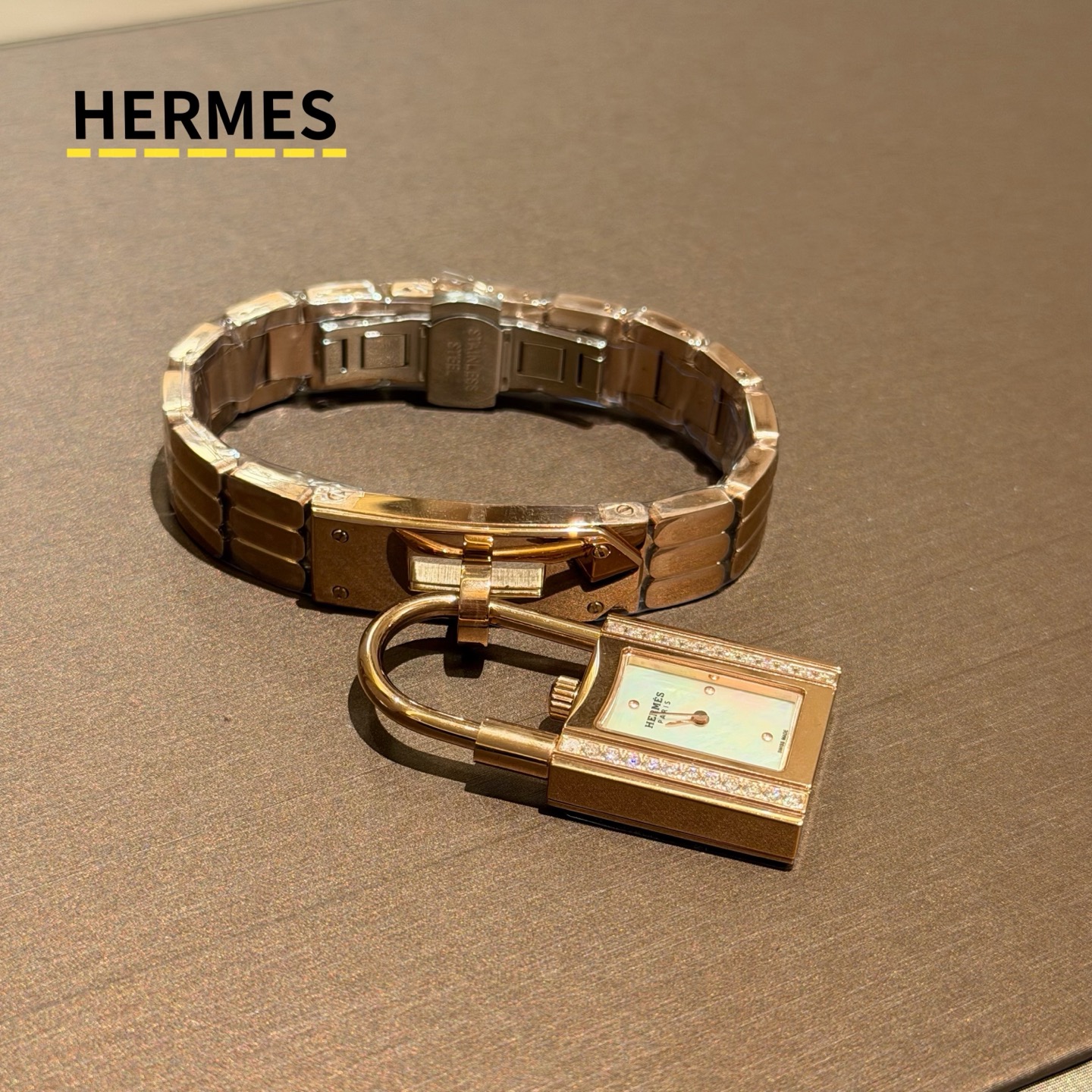 [TOP] HERMES kelly Watch  25mm- Gold