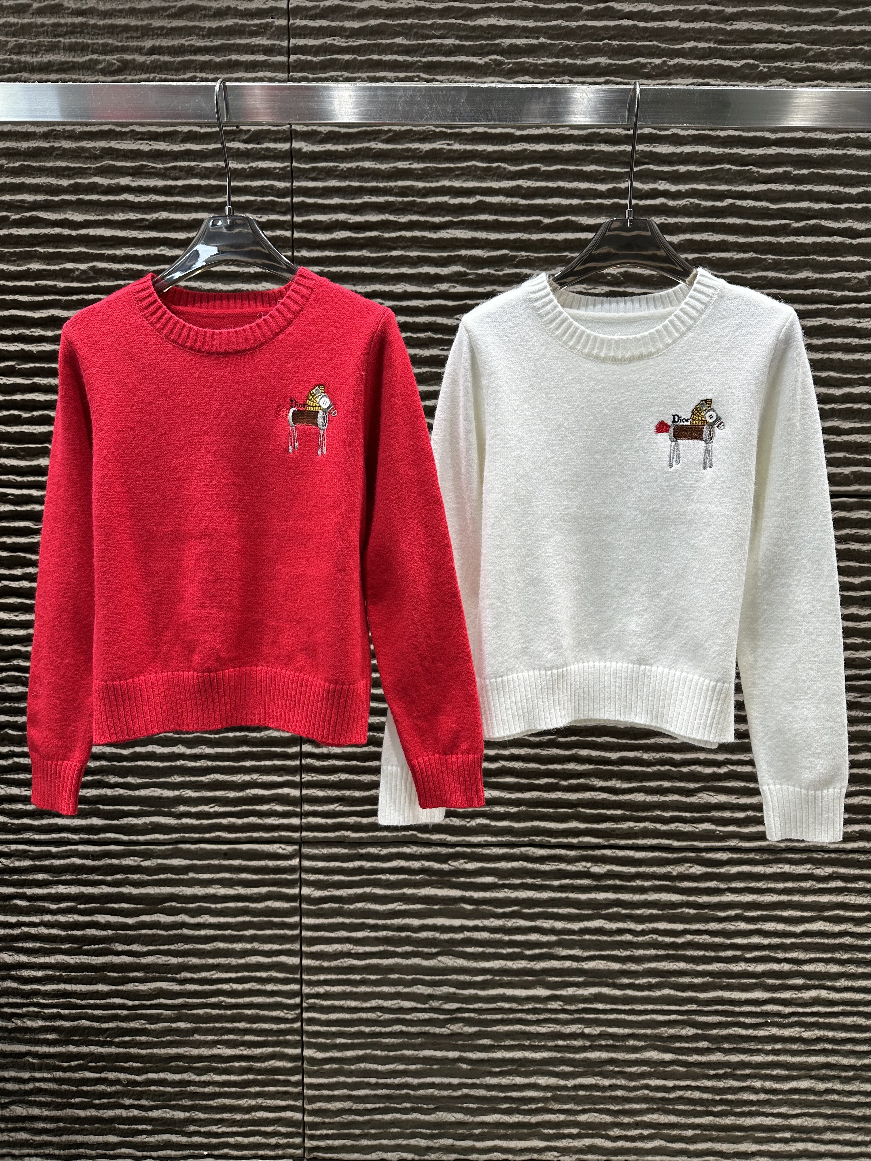 [TOP] Christian Dior Sweater  - 2 Colors
