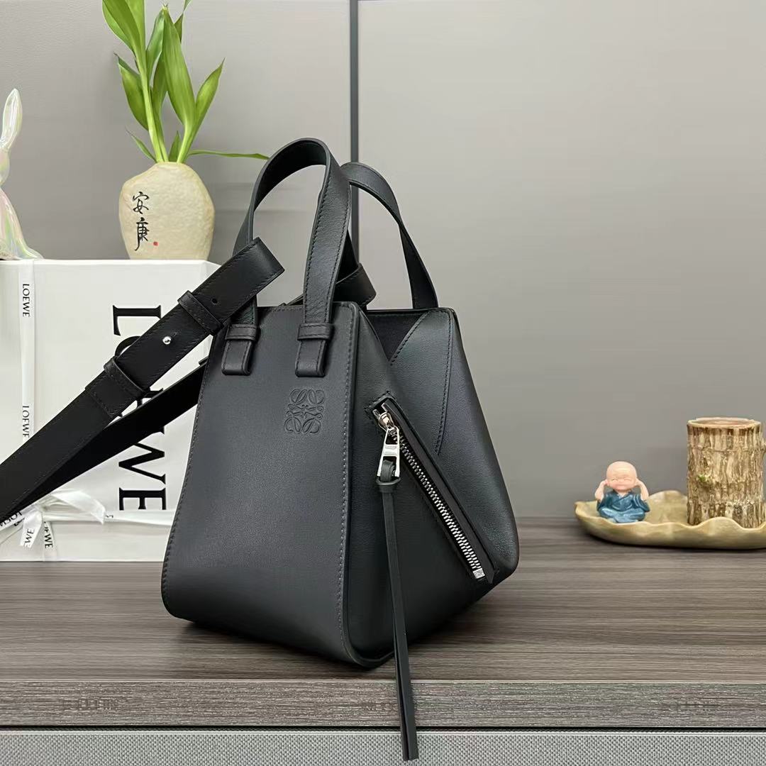 [TOP] LOEWE Hammock Bag 20x19x14cm - 2 Colors - 711 Luxury