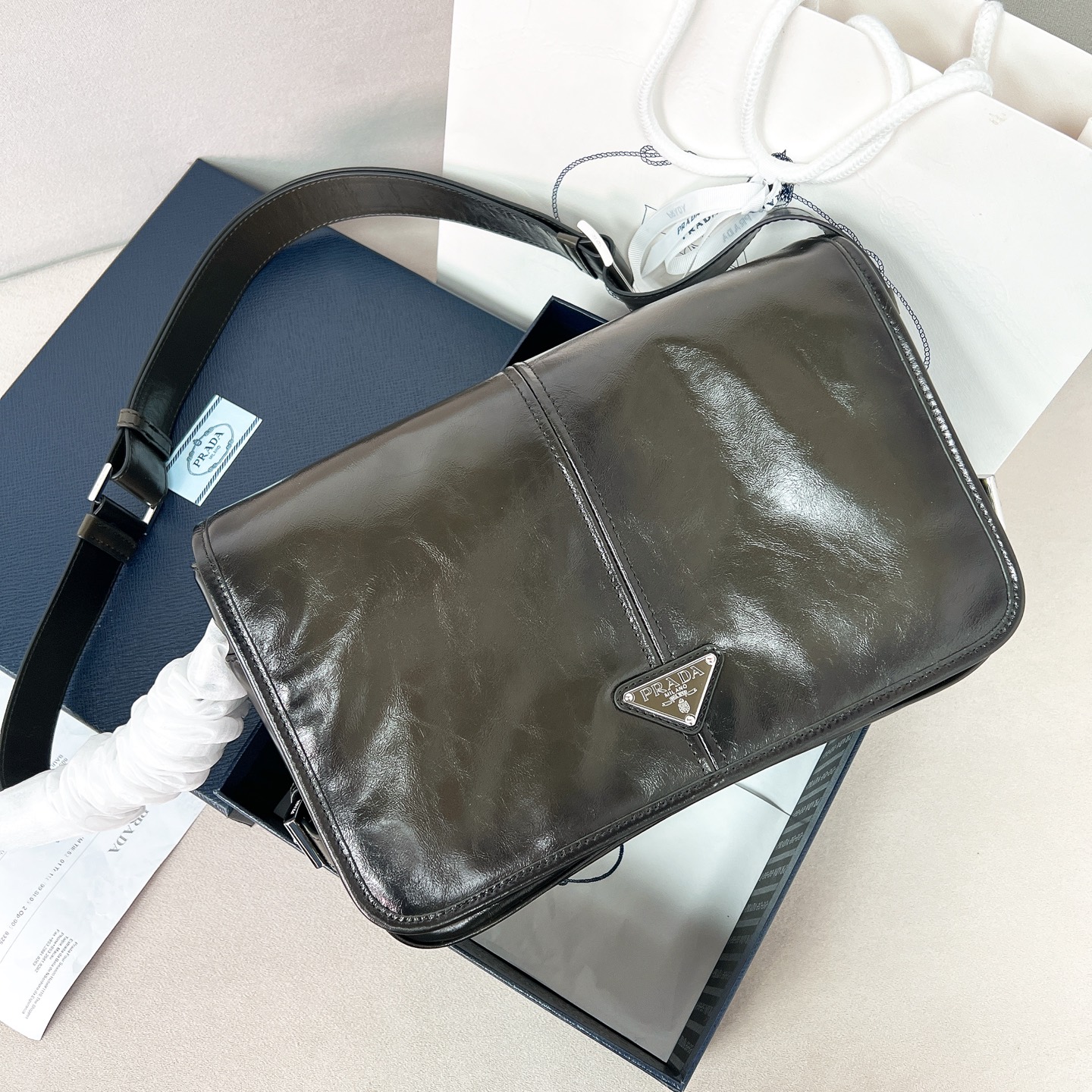 [TOP] PRADA  Messenger Bag 30x20x11cm - 4 Colors