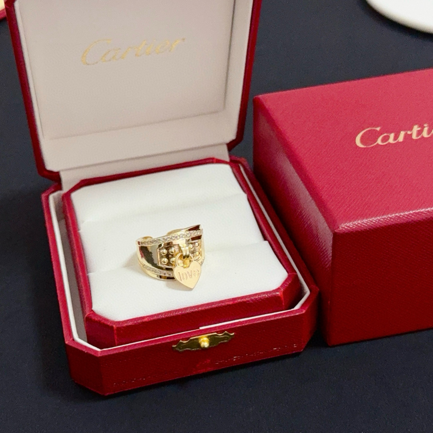 [TOP] Cartier  Ring - Gold