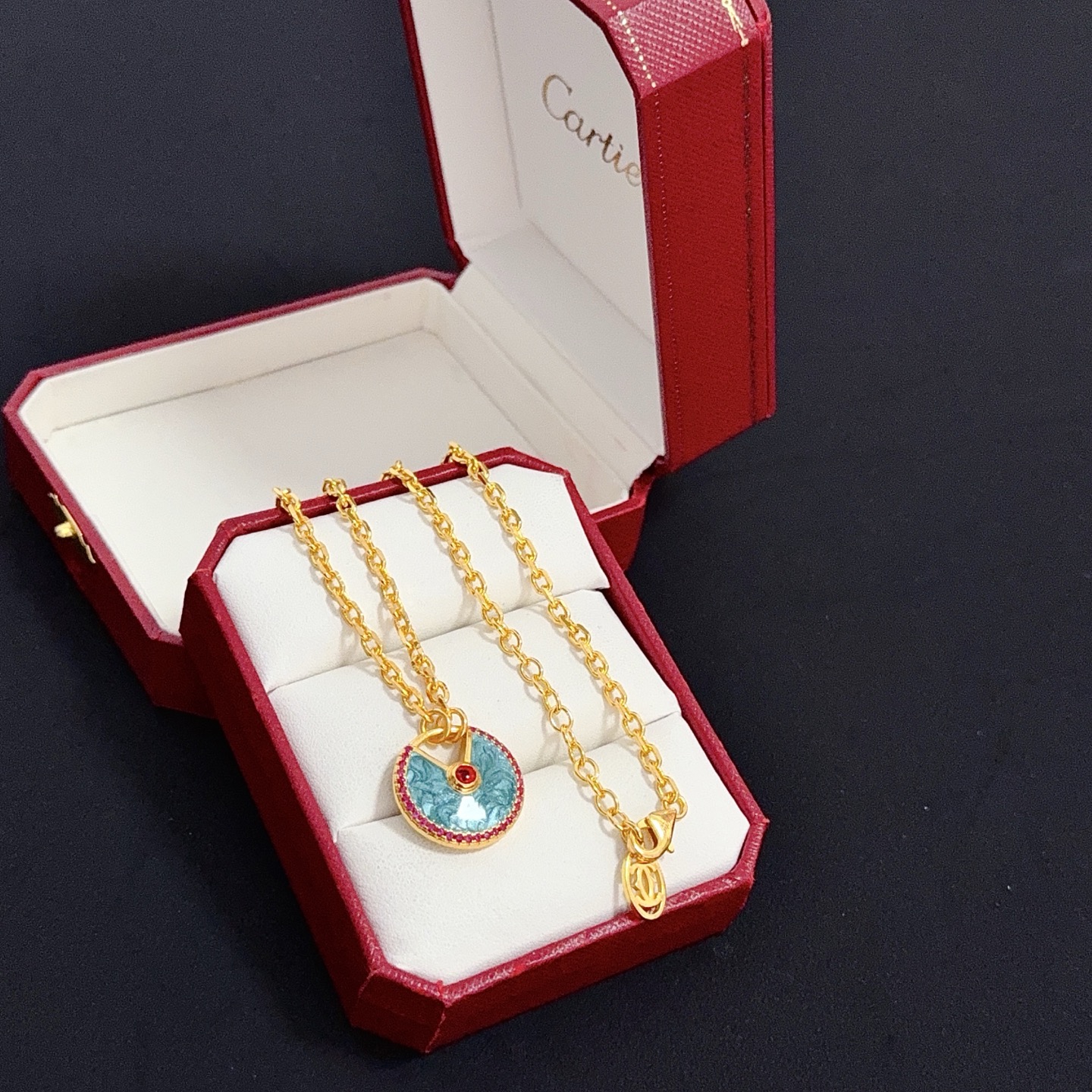 [TOP] Cartier Amulette Necklace - Gold