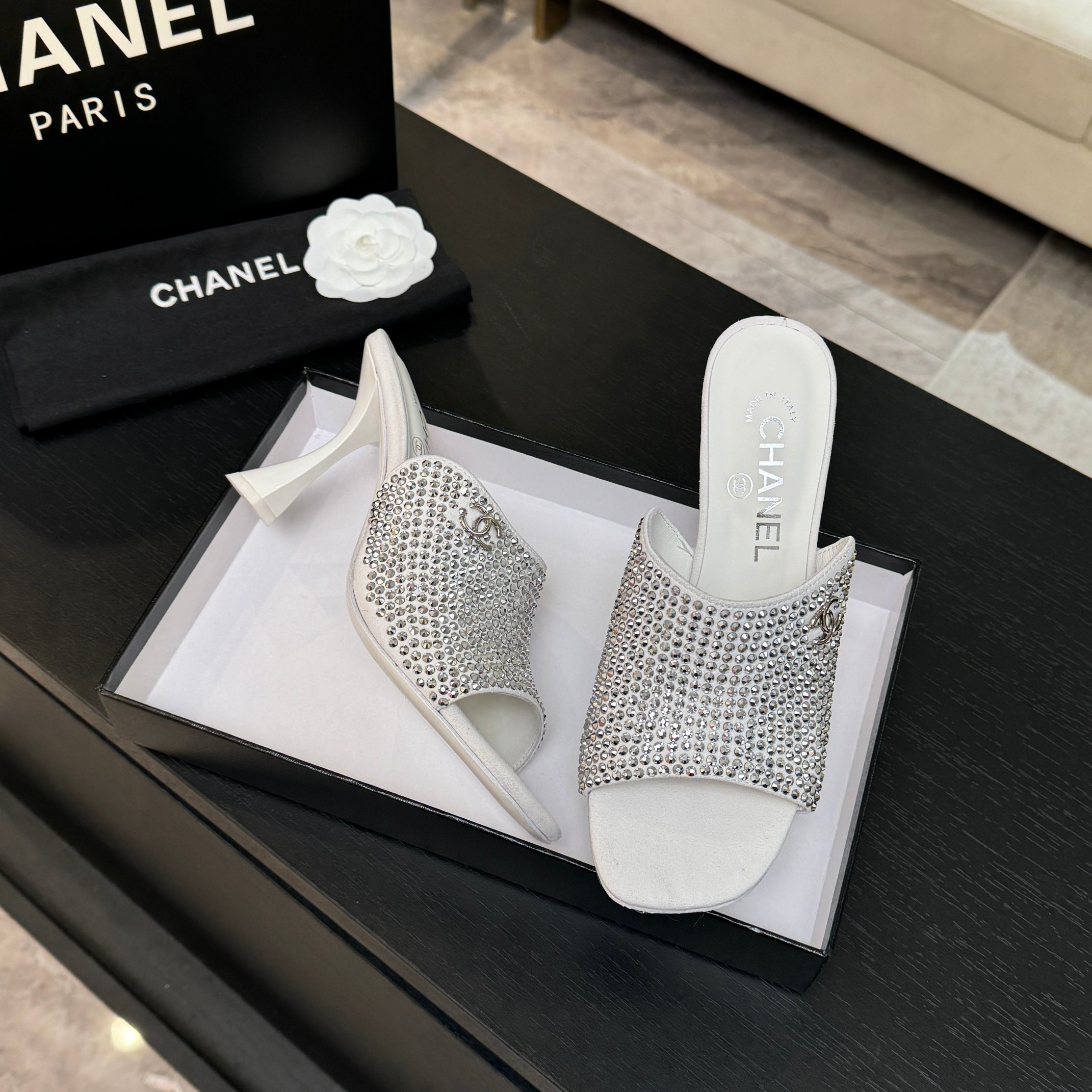 [TOP] CHANEL High Heel Sliders Embellished with Rhinestones - 3 Color