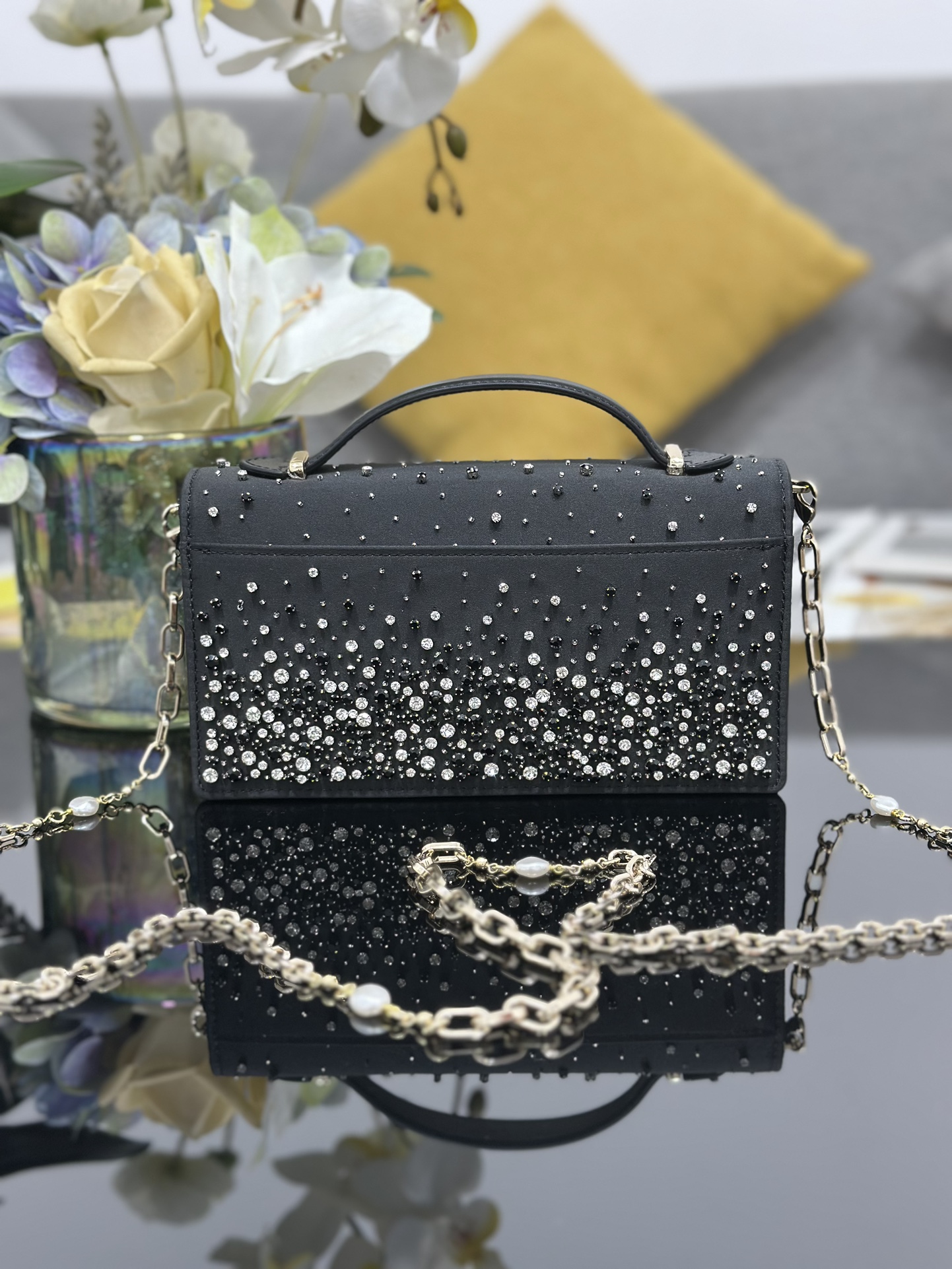 [TOP] Christian Dior Miss Dior Bag Embroidered Crystals 21x11.5x4.5cm - Black