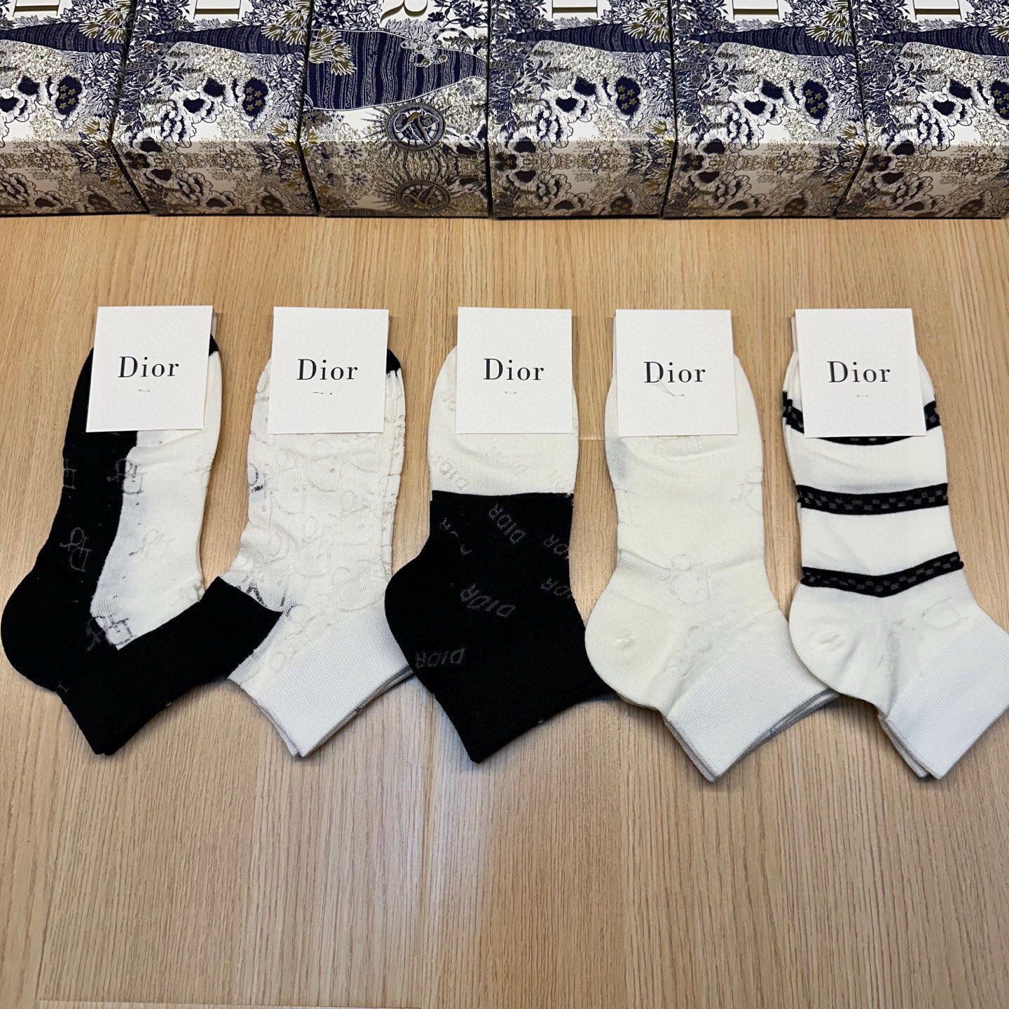 [Top] Christian Dior Socks - 5 Pieces as a Set