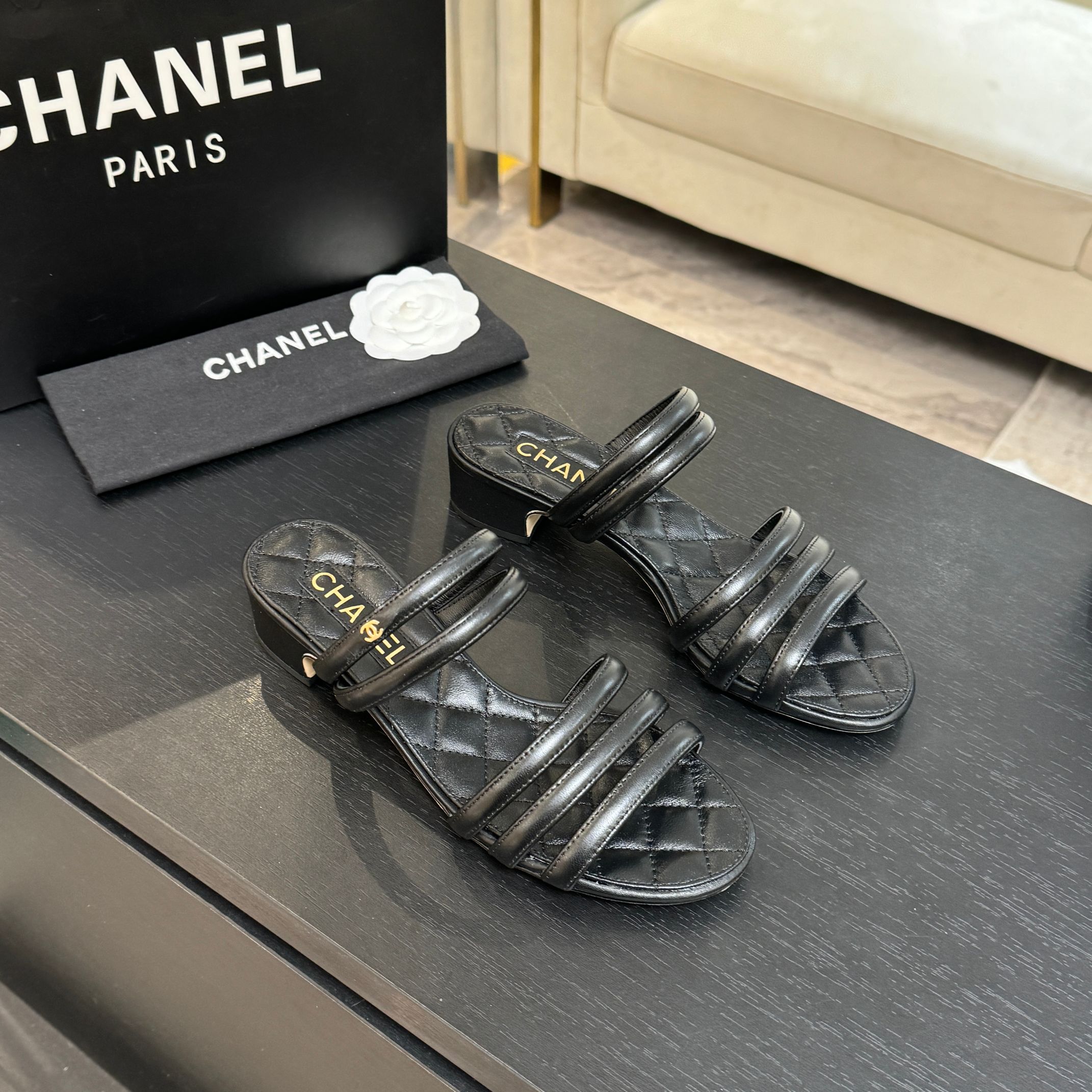 [TOP] CHANEL Low Heels Slippers - 3 Colors